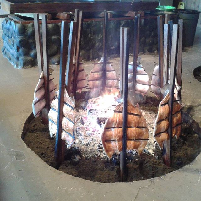 Smoke salmon @ tillicum village