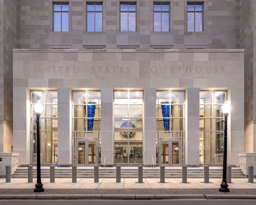 Day to night: Larry Kirkland&rsquo;s &lsquo;Pensacola Pendants&rsquo;

Suspended in the entryway of the newly renovated Federal Courthouse in Pensacola, Florida, these sculptural pendants can be enjoyed from the exterior as seen through the front ent