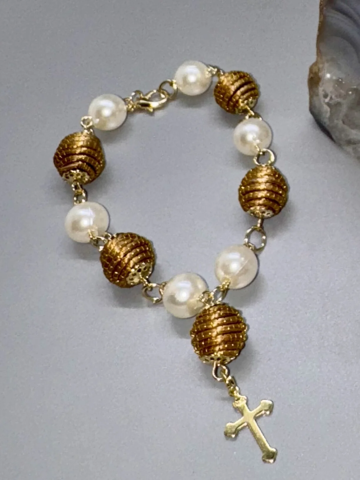 7C3226EE-7F22-4346-92A5-6190465ACAB8