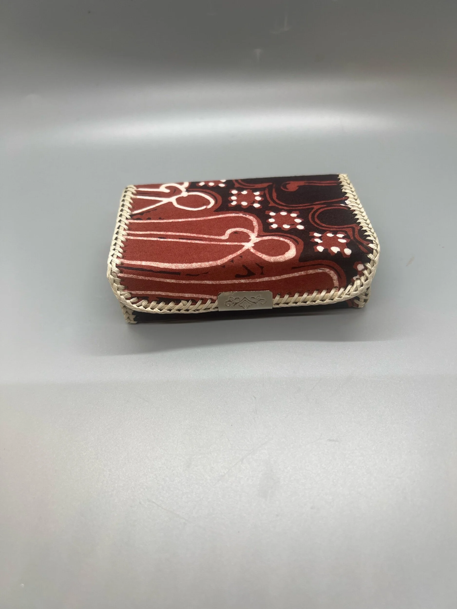 95318A60-3BA7-40B7-BC92-0B34C9C4B8F1