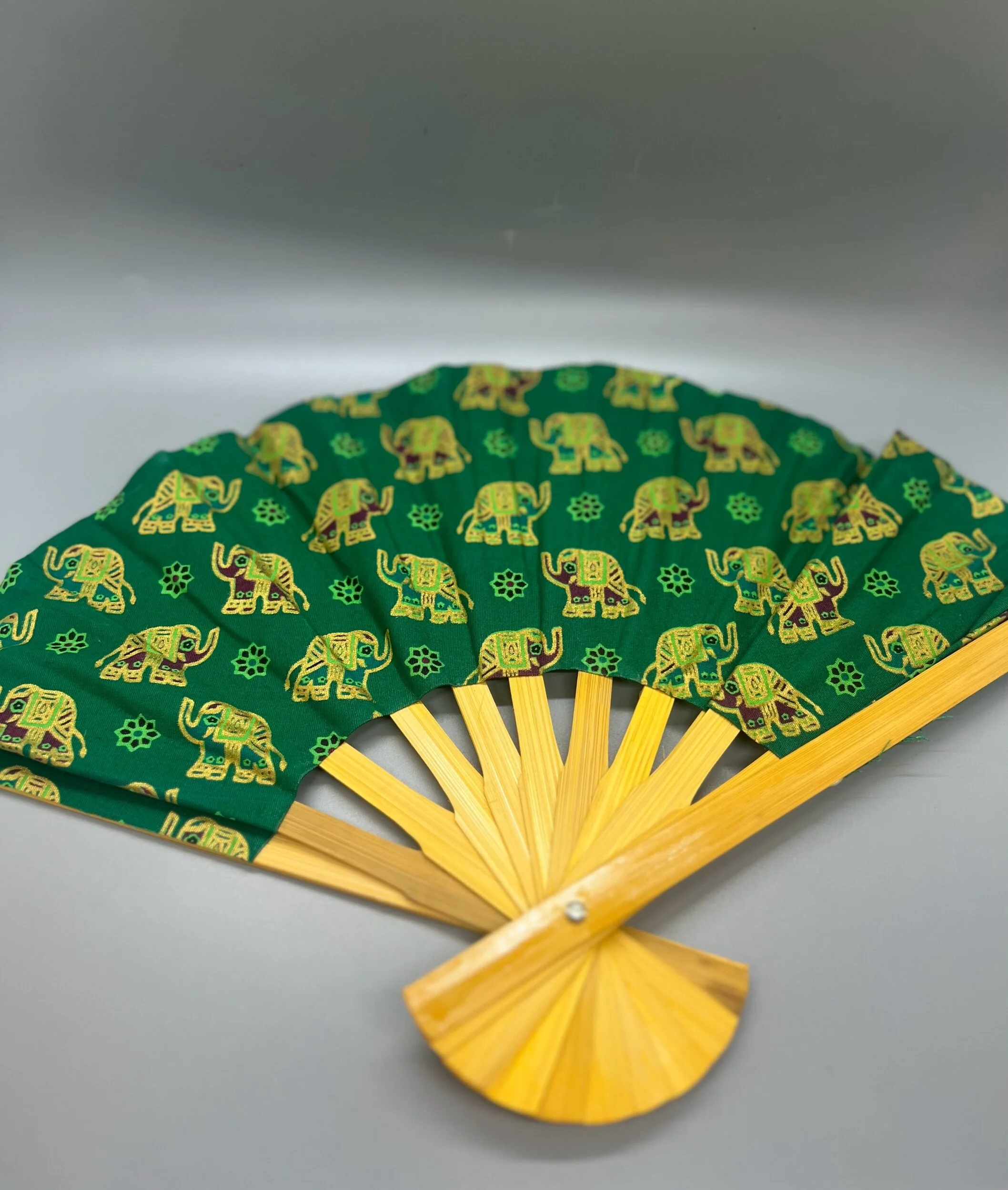 F6C0DCDB-FA45-4DA1-BFBC-5A9441D2F152