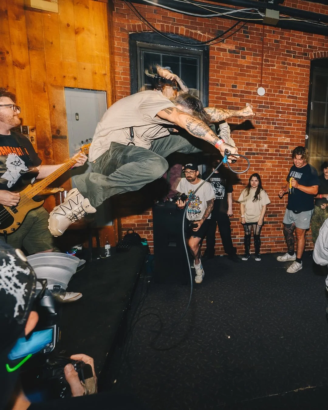 STAB &bull; &ldquo;EASTERN PROM ALL ALONE
WATCH THE WAVES PASS BY&rdquo; &bull; shot at @rumors.biddeford 
.
.
.
#stabme #stabhc #mainehardcore #mainehardcoreshows #rumorsbiddeford