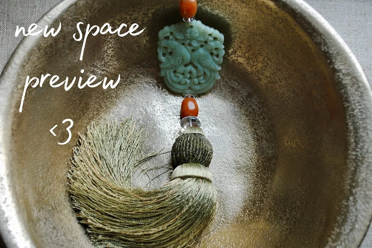 Finally!!!

A space to call my 𝑜𝓌𝓃. 

Take a sneak peak into my little zen studio, and if you are based in the Bay Area... book now! 

Link in bio ✨
.
.
.
.
#zenspace #massage #tuina #acupressure