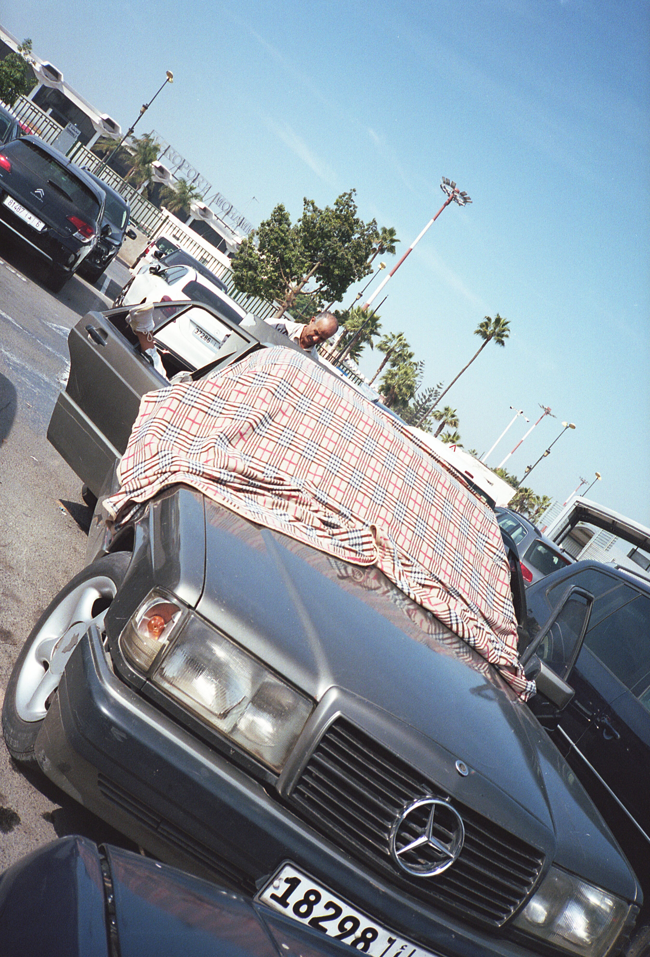 as-35MM-VANS-MOROCCO385.jpg