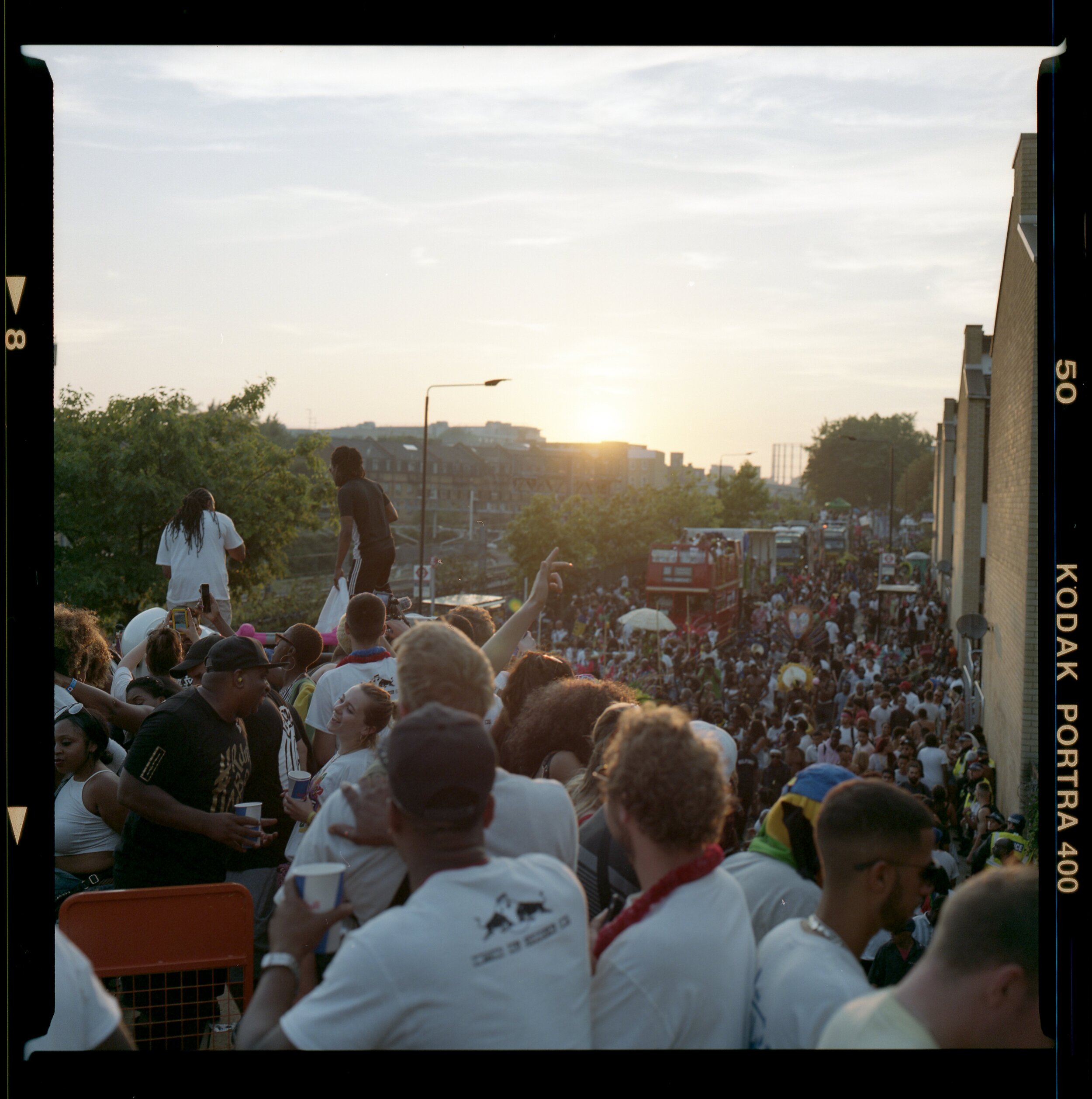 MEDIUM-FORMAT-CARNIVAL081.jpg