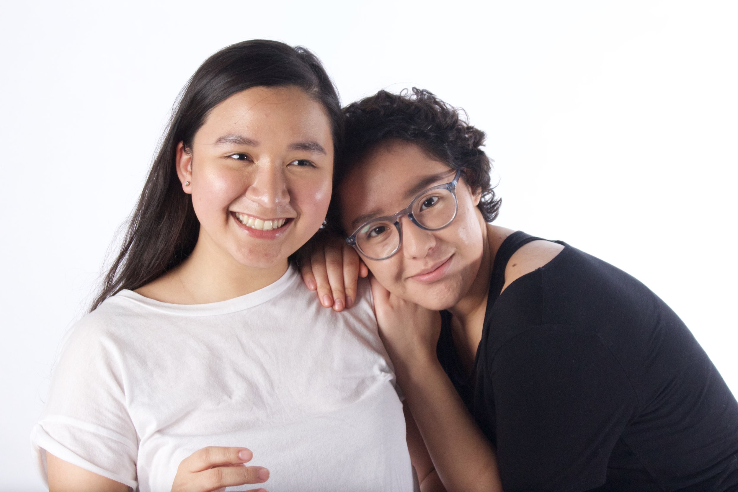Vi Pham '20 (left) and Nemesis Pocasangre '21 (right)