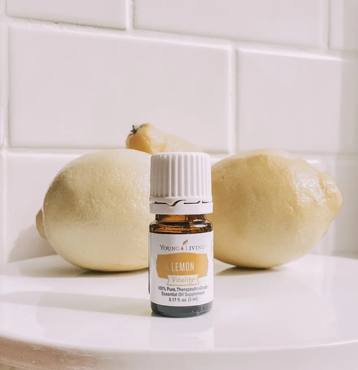 Wanna Jump on the Essential Oil Trend? Here’s Where to Start