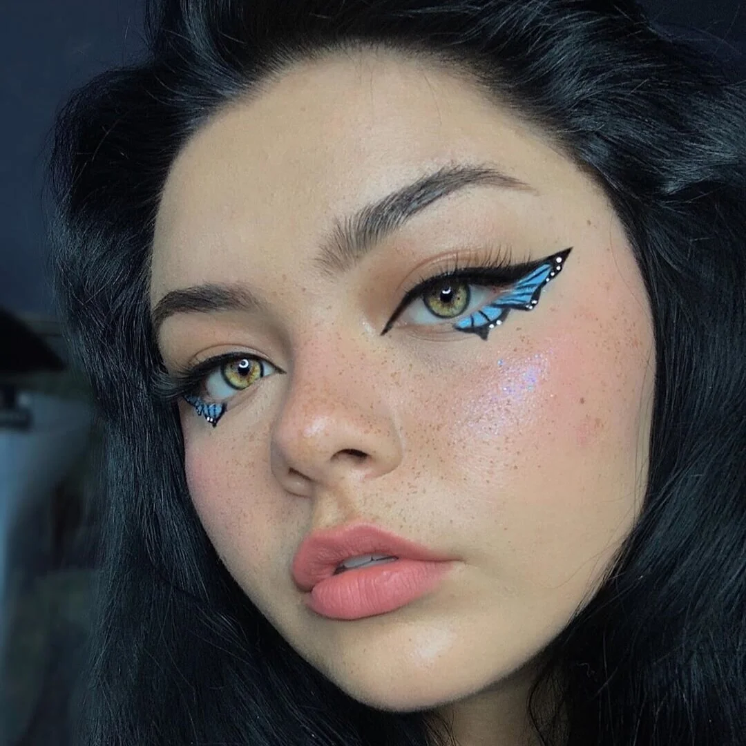 Beauty is in The Eye(liner)