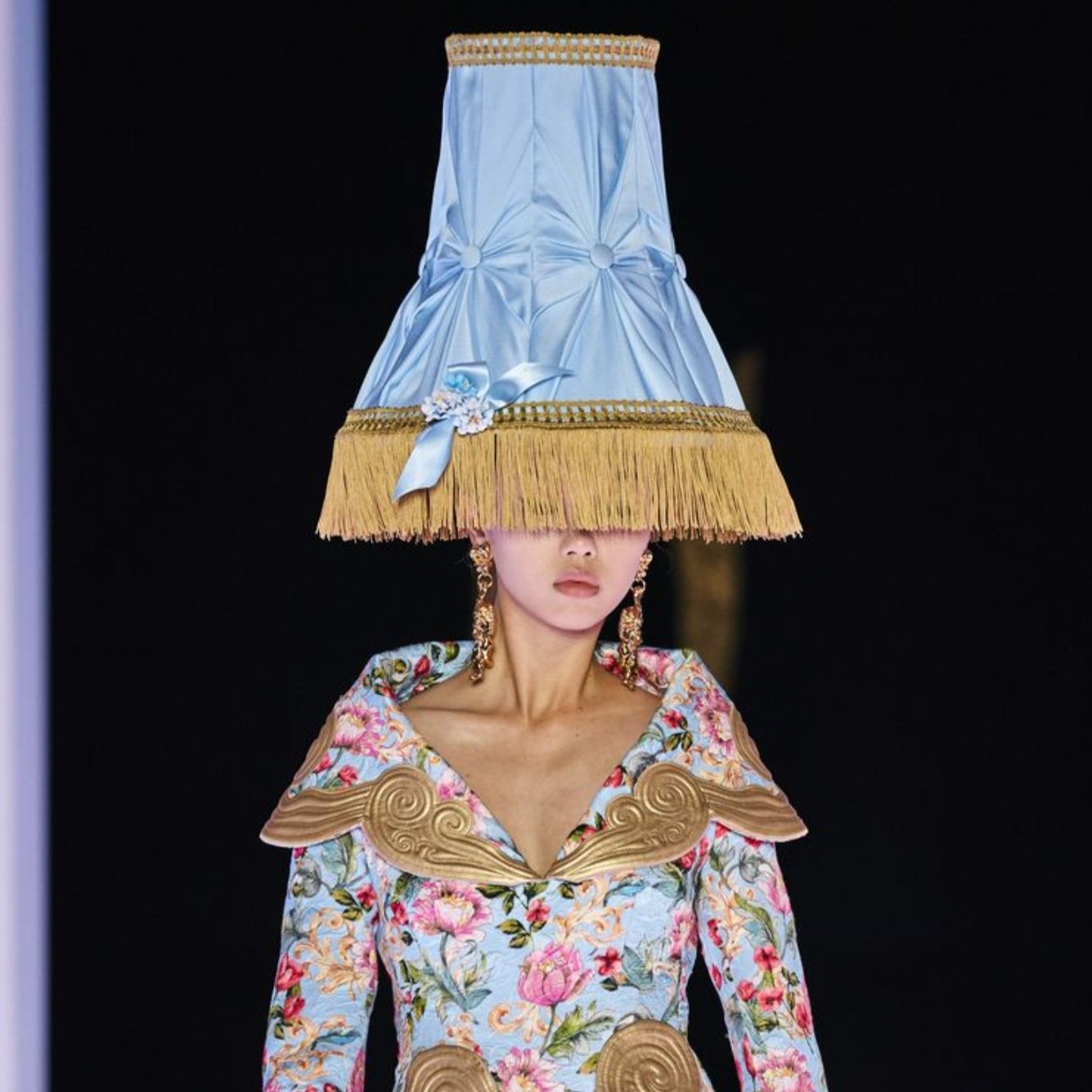  Playing with Surrealism: Moschino's AW'22 Collection