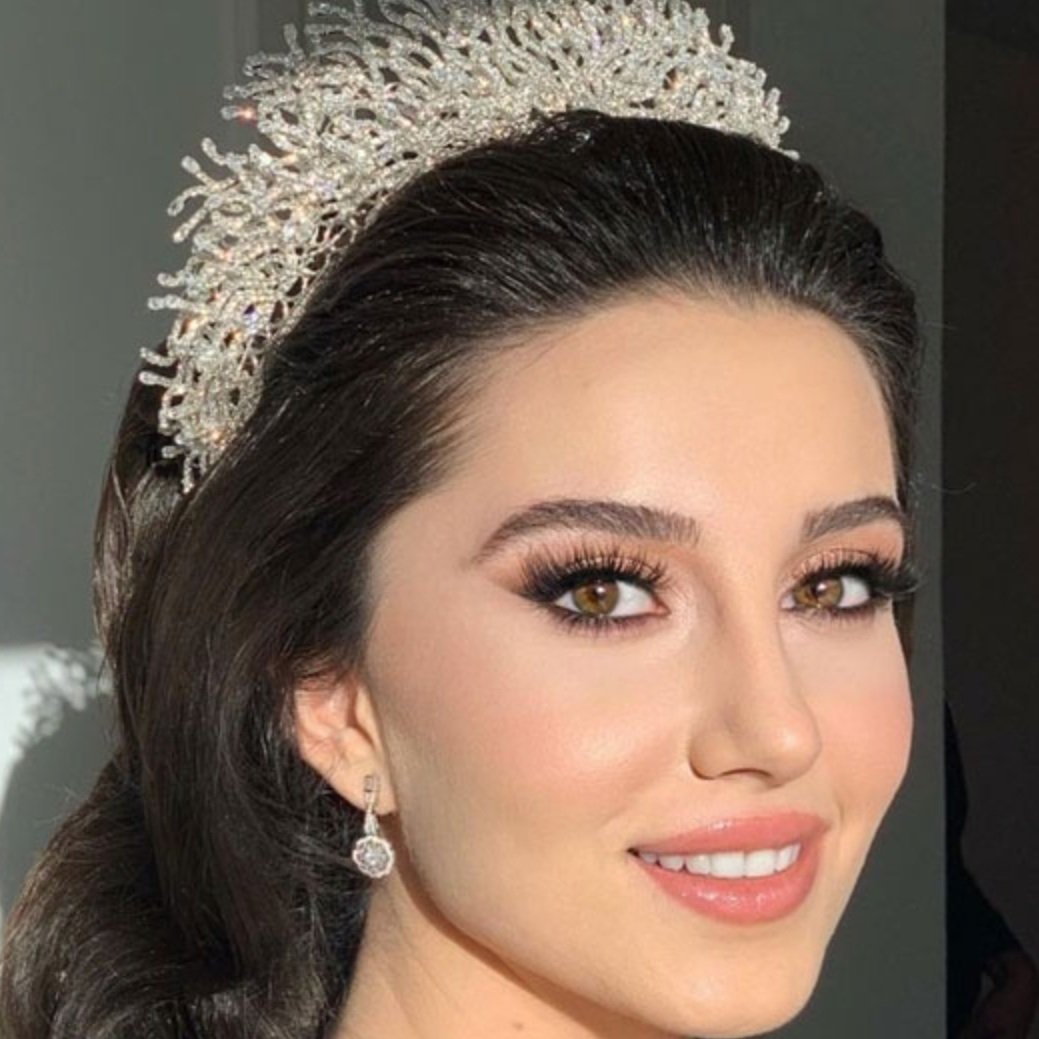 A Guide to Your Bridal Beauty: Everything You Need to Know to Look and Feel Your Best for the Big Day