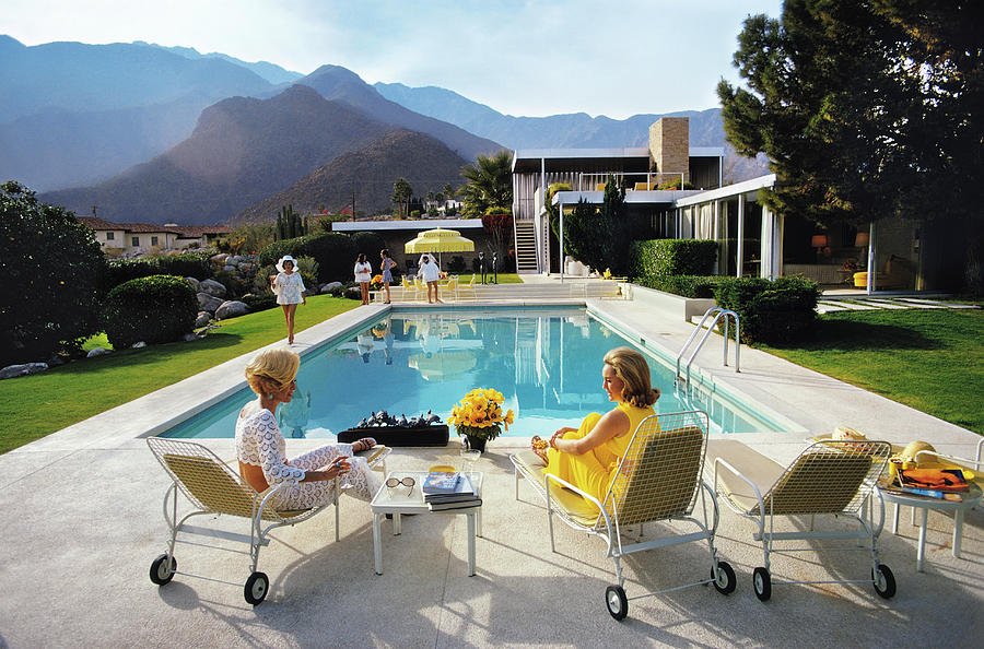 poolside-glamour-slim-aarons.jpg