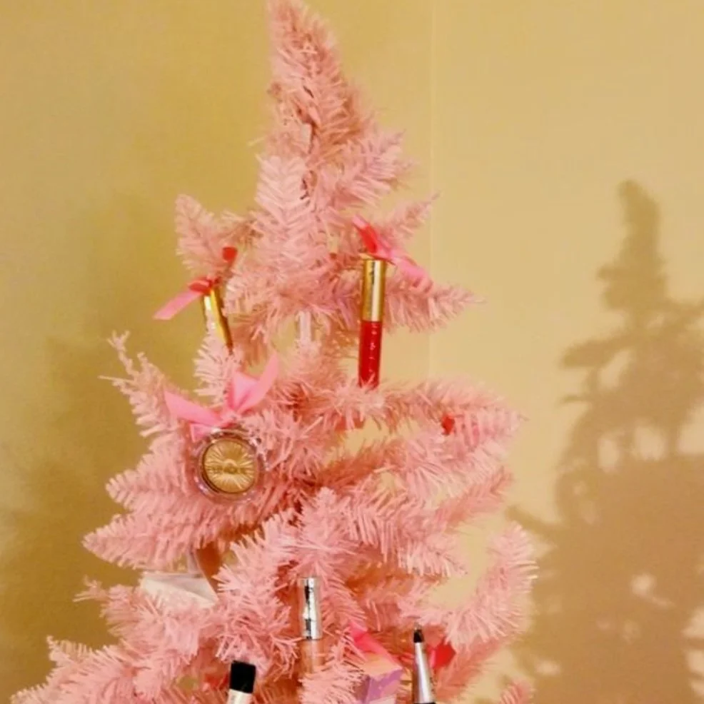 Clean Beauty Brands to Shop With for The Holidays 