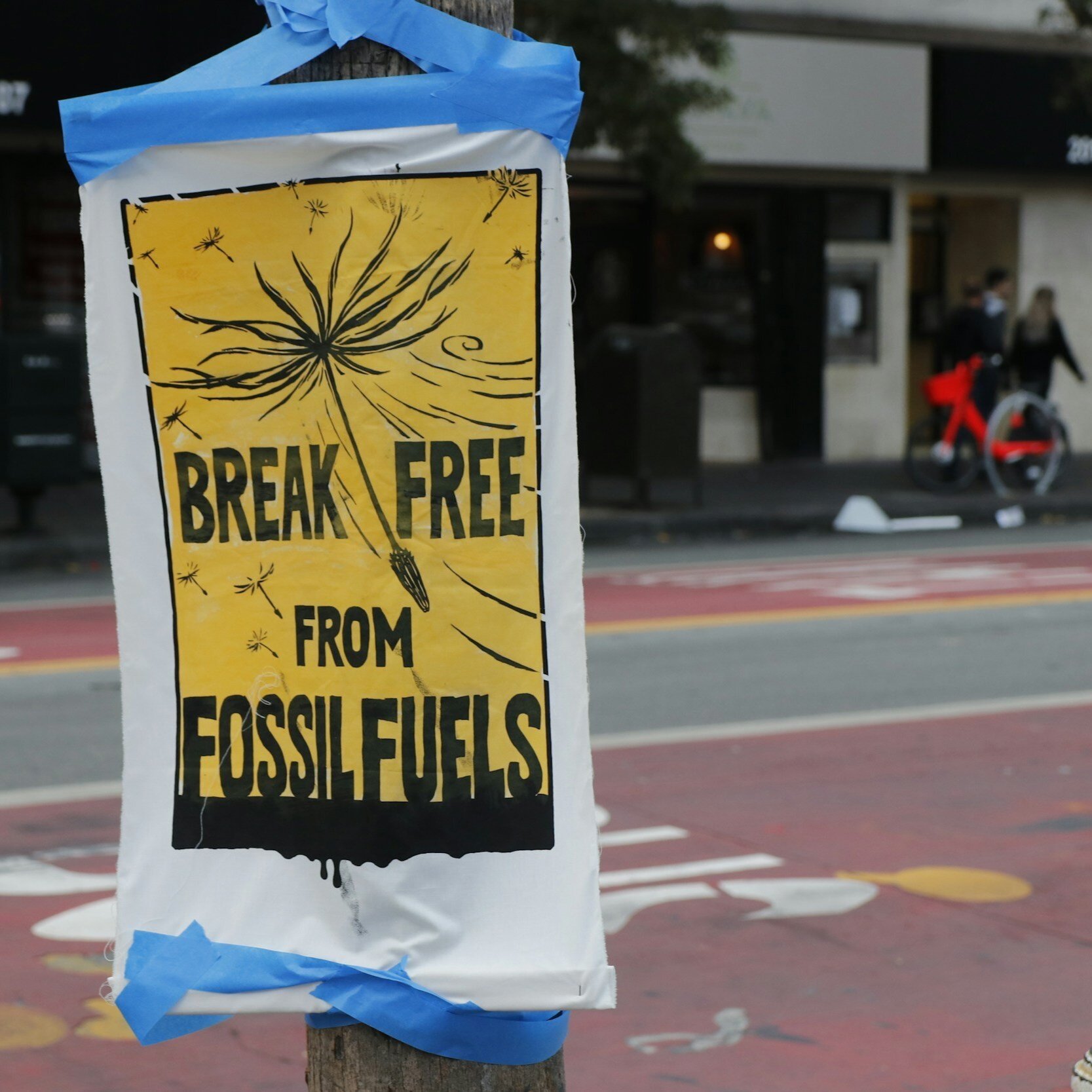 Thousands Fill the Streets of New York in the March to End Fossil Fuels