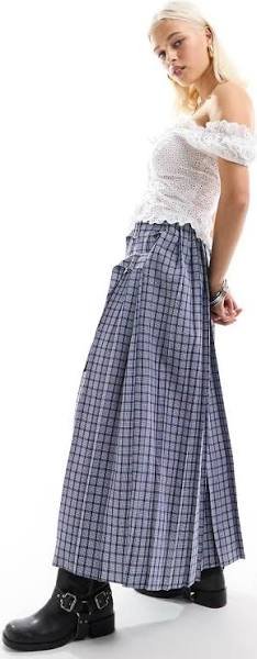 circle skirt 2.jpeg