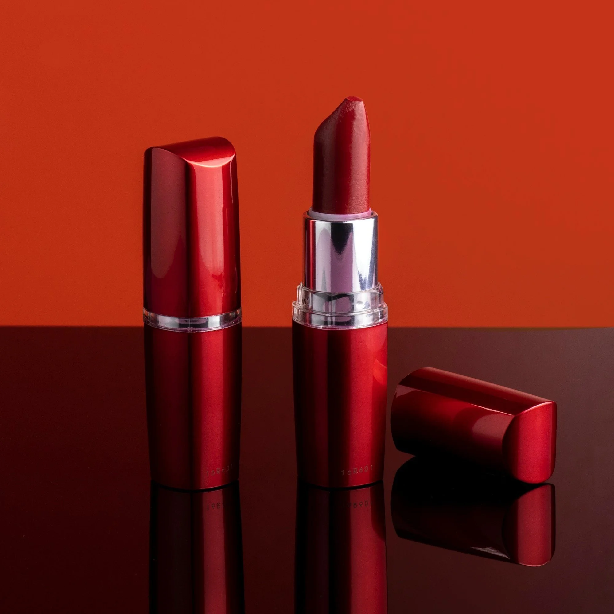 The Perfect Red: How to Find Your Shade this Holiday Season.