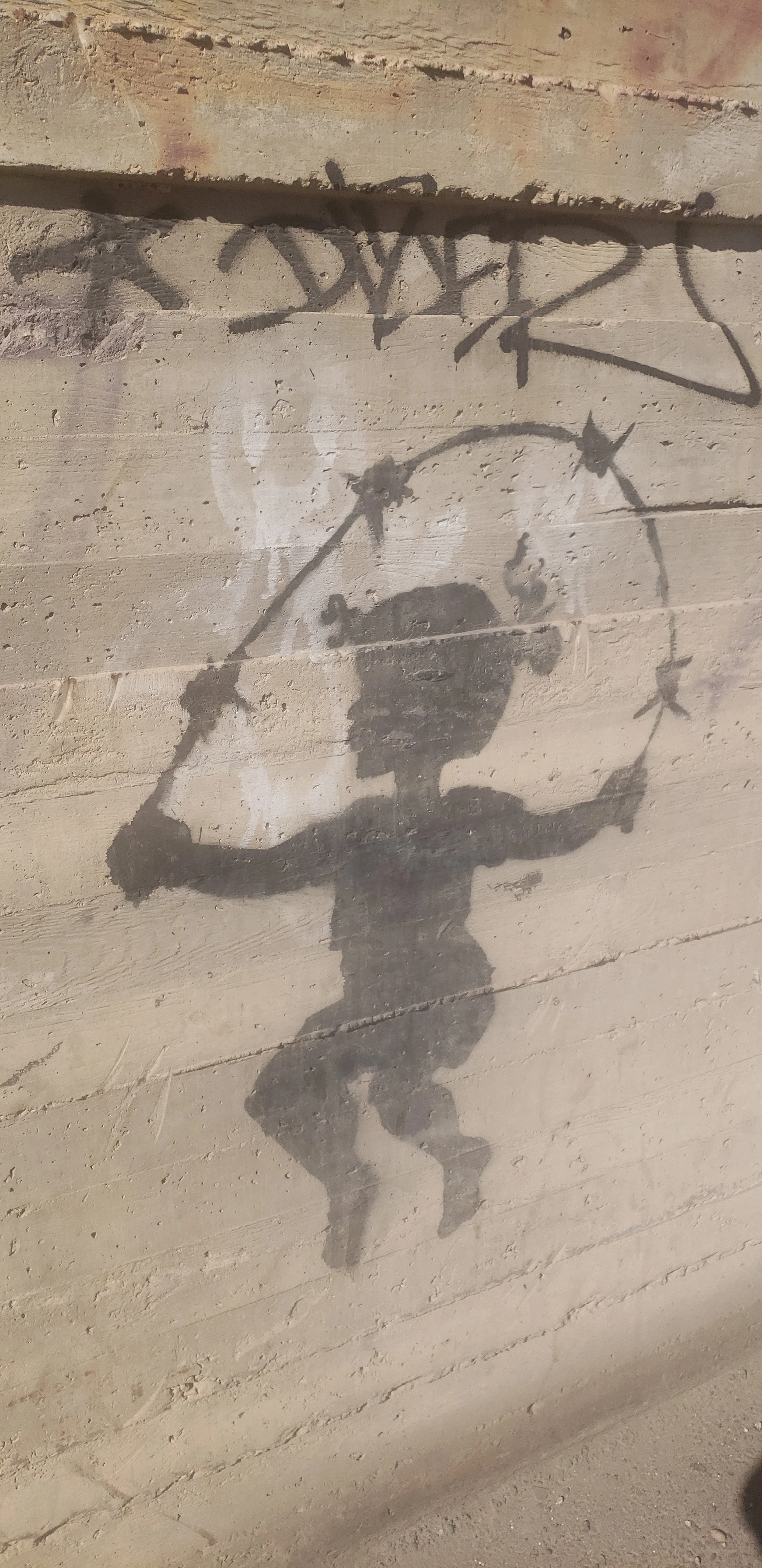 wall jump rope.jpg