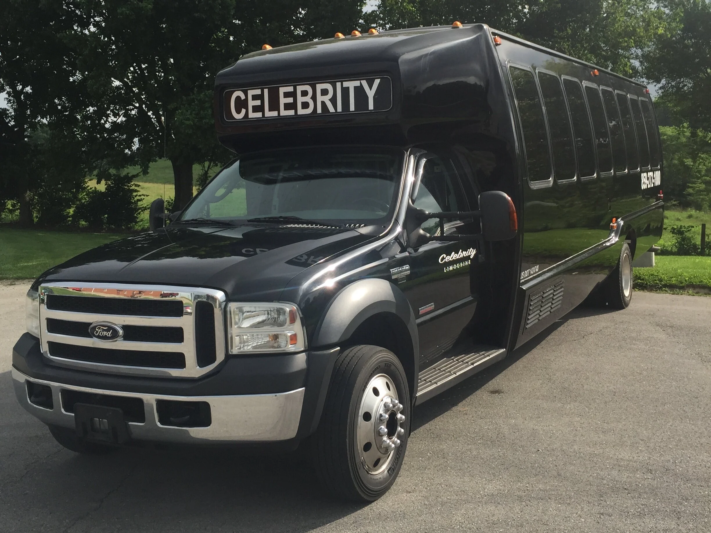 Celebrity Limousine — Fleet