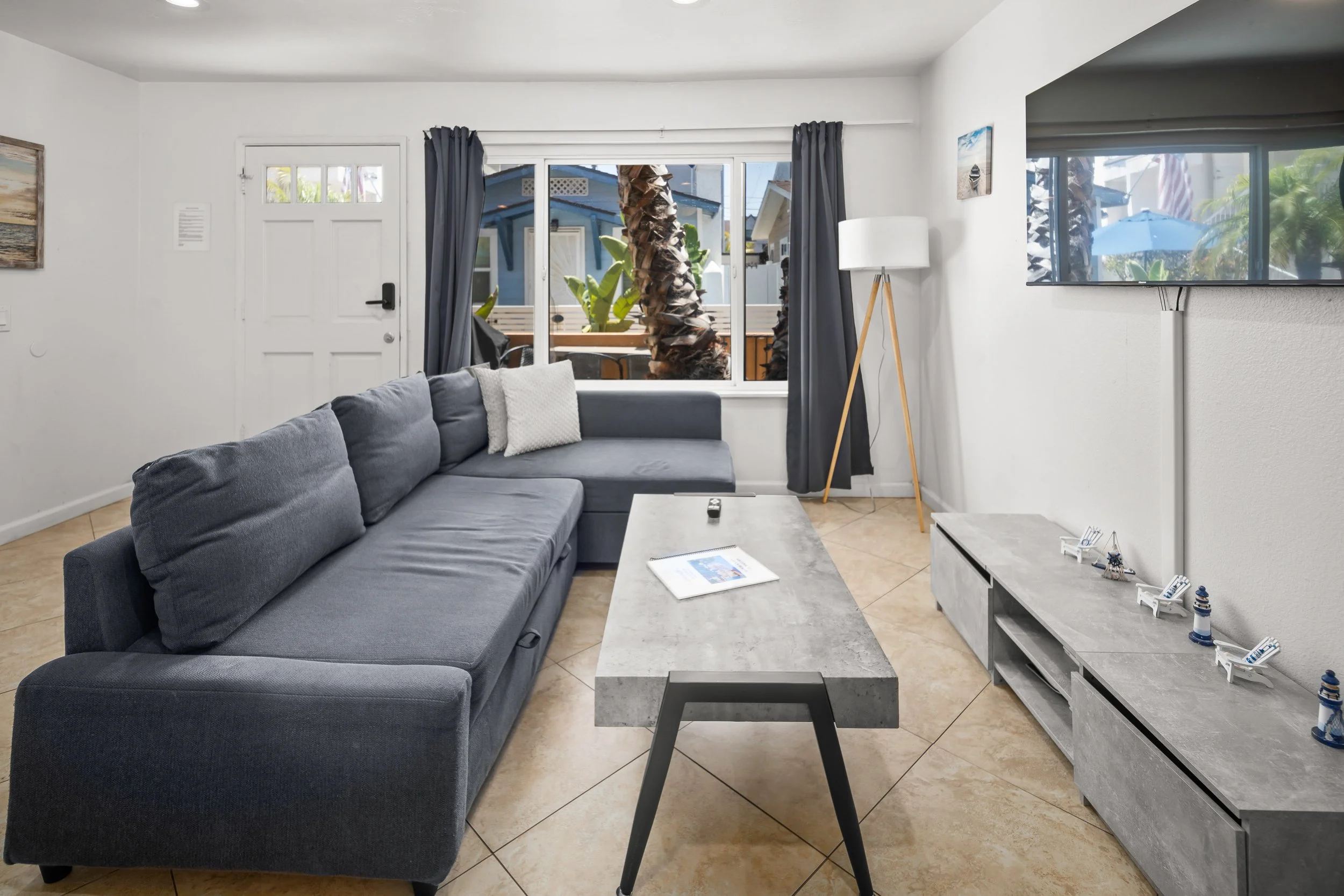Triplex-87.jpg