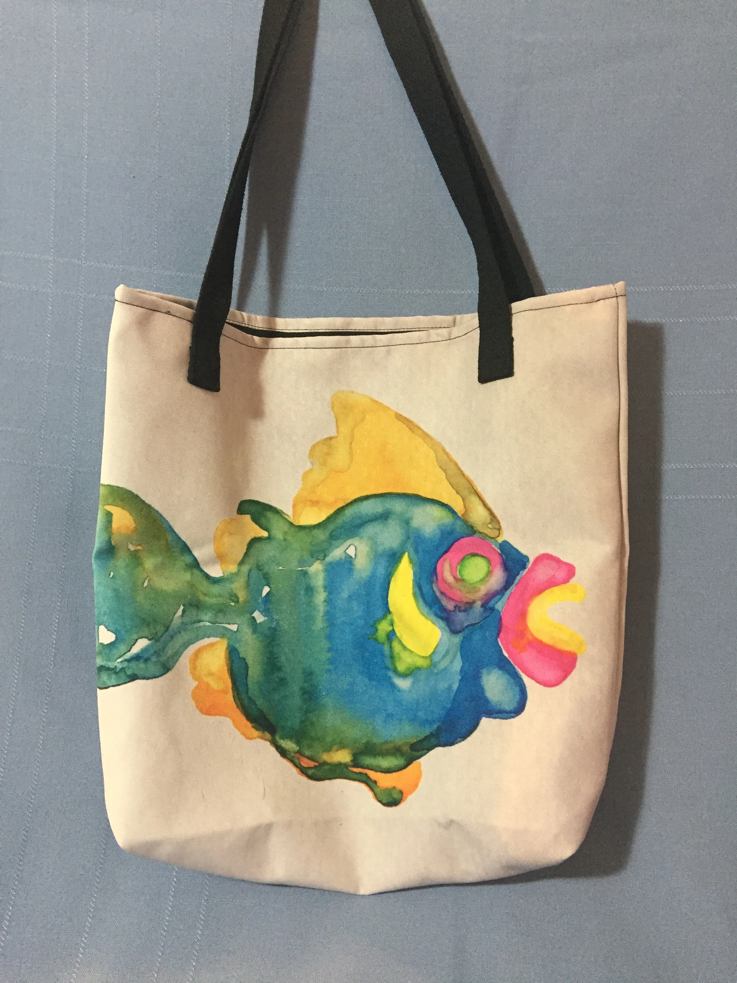 118_greenfishtote.JPG