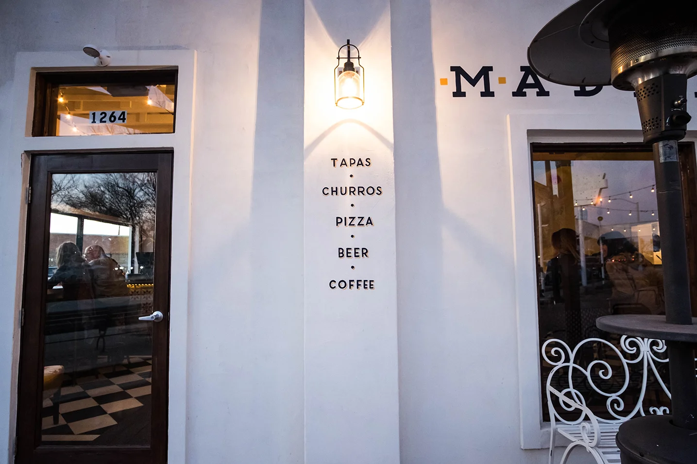LaZona-7.jpg