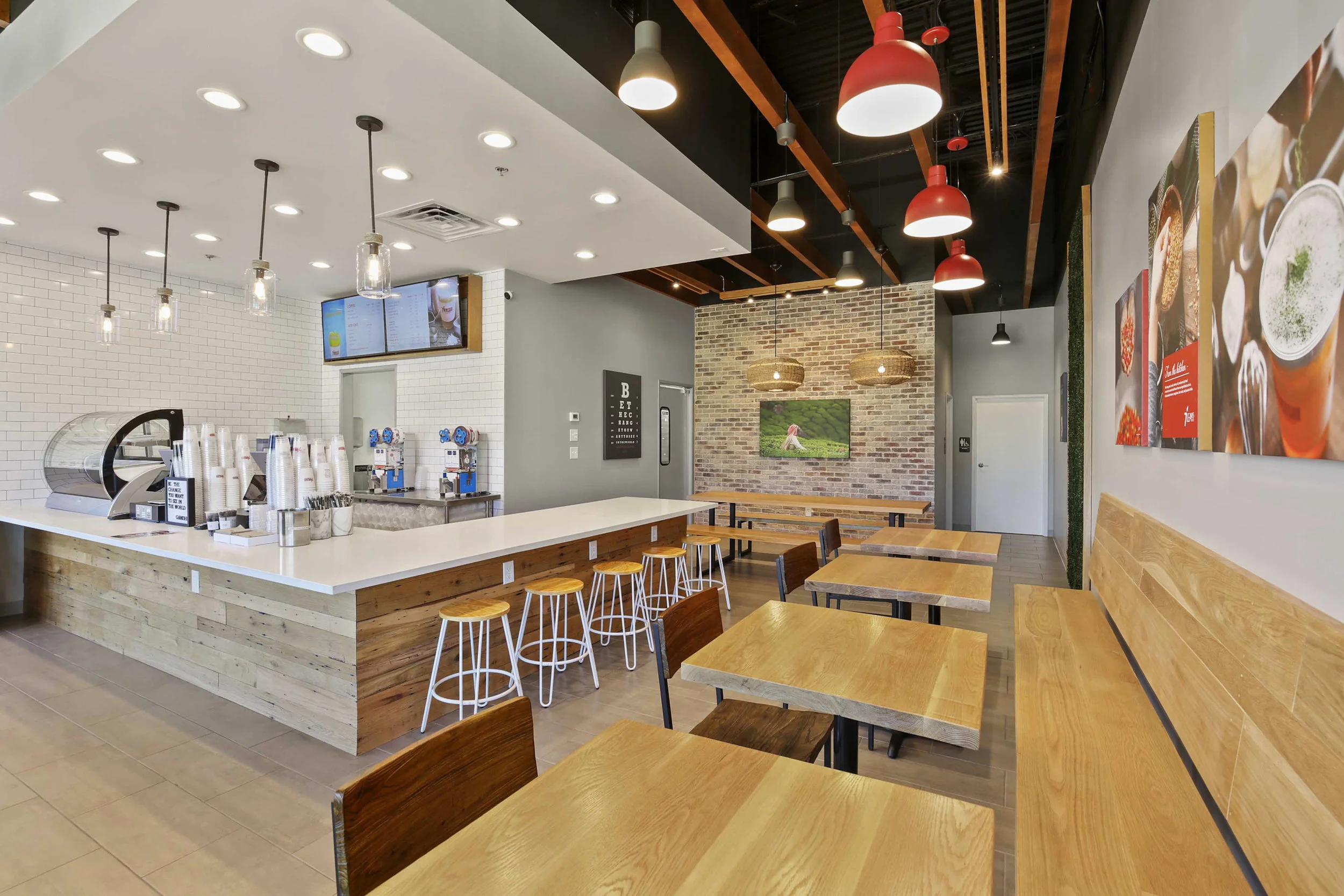 9292WarrenPkwy_004.JPG