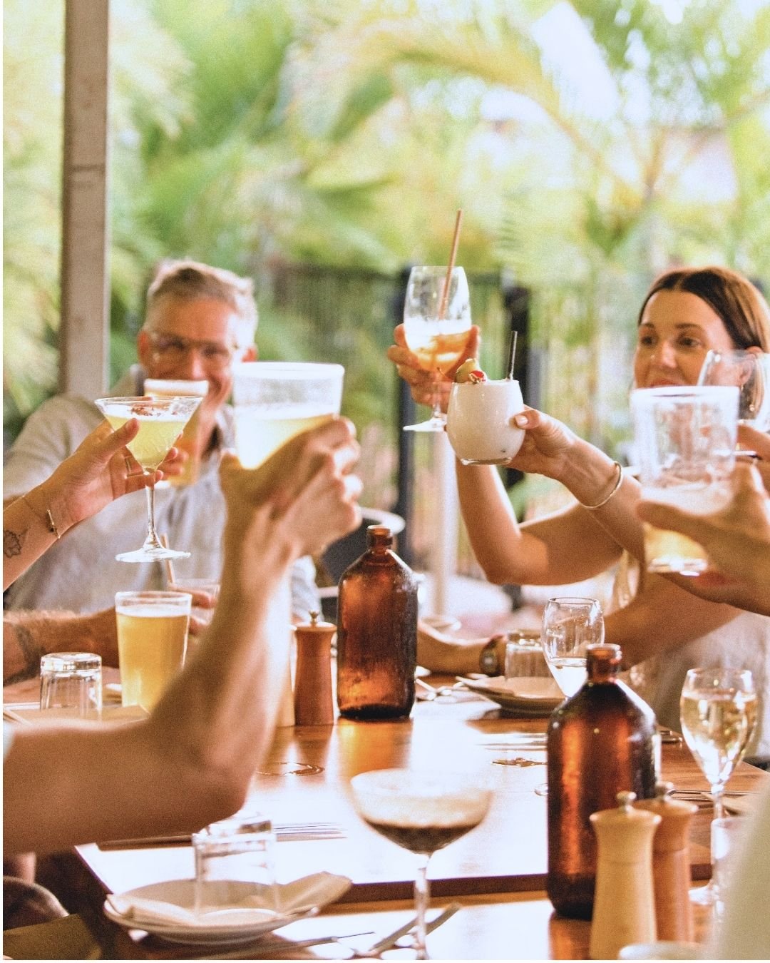 Bringing the whole crew for a special occasion? No worries! 

At Whalers, we welcome larger groups with open arms (and even bigger plates). 

Just make sure to book your table in advance so we can serve you just the way you like!