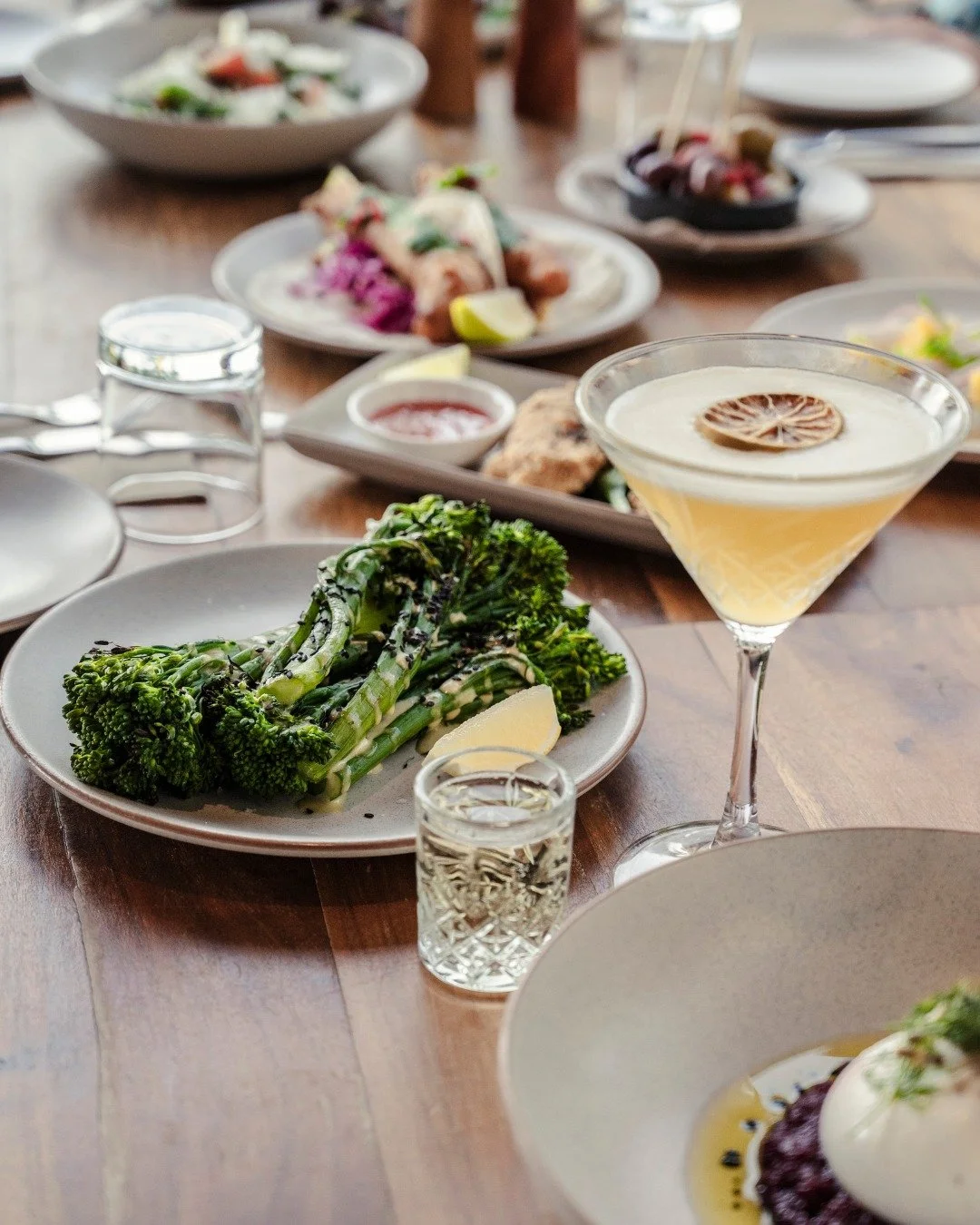 Feast your eyes and your taste buds! 🍽️ 

From fresh seafood to perfectly cooked steaks, and cocktails that hit just right, this is how we do dining at Whalers. Bring your friends, grab a seat, and let the good times roll.