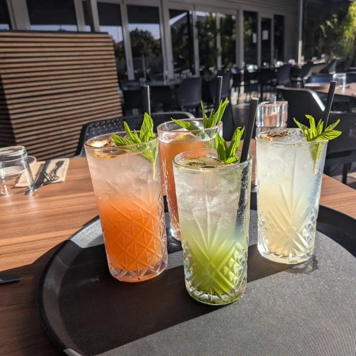 Exmouth summer hits different&hellip; like &ldquo;I need a cold drink every 10 minutes&rdquo; different. ☀️😅

These non-alcoholic beauties have been my go-tos: Grapefruit Breeze, Kiwi Cooler, Summer Time &amp; Peach Iced Tea.

So refreshing we almos