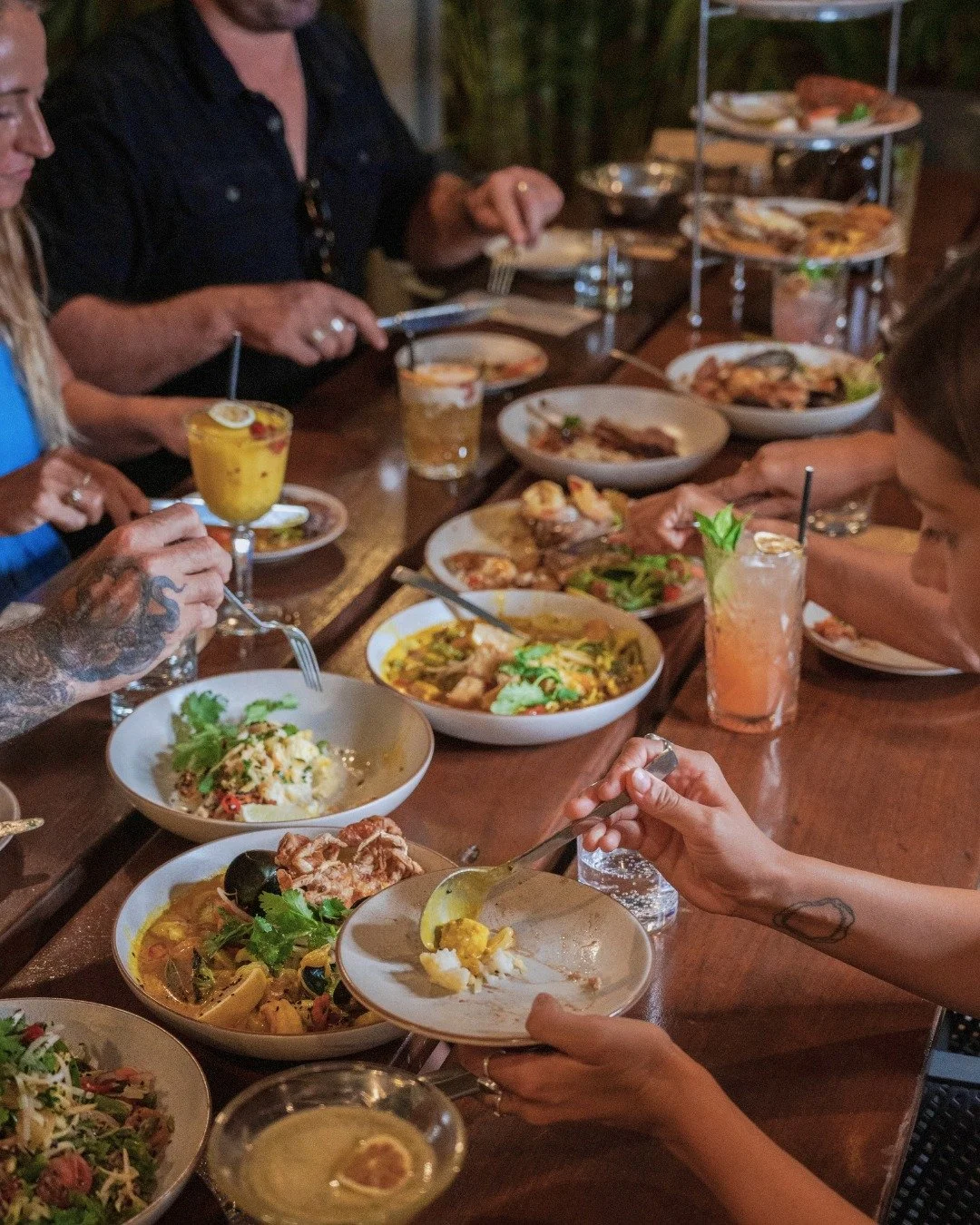 Good food is better shared.
Order a few dishes, take your time, and make a night of it at Whalers!