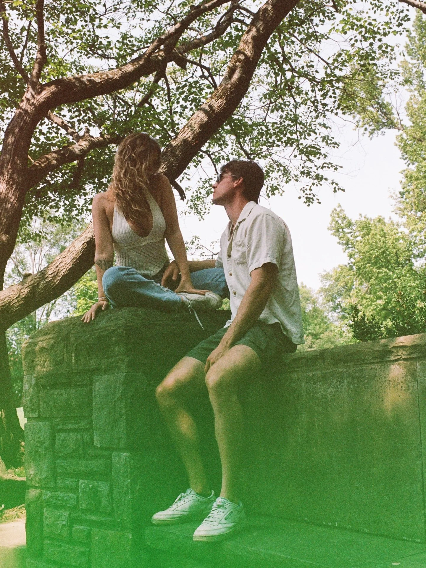 Consistent warmer Appalachia days are right around the corner. 🌿

&bull; 35mm film

dakotaburnsphotography.com

📍Huntington, WV