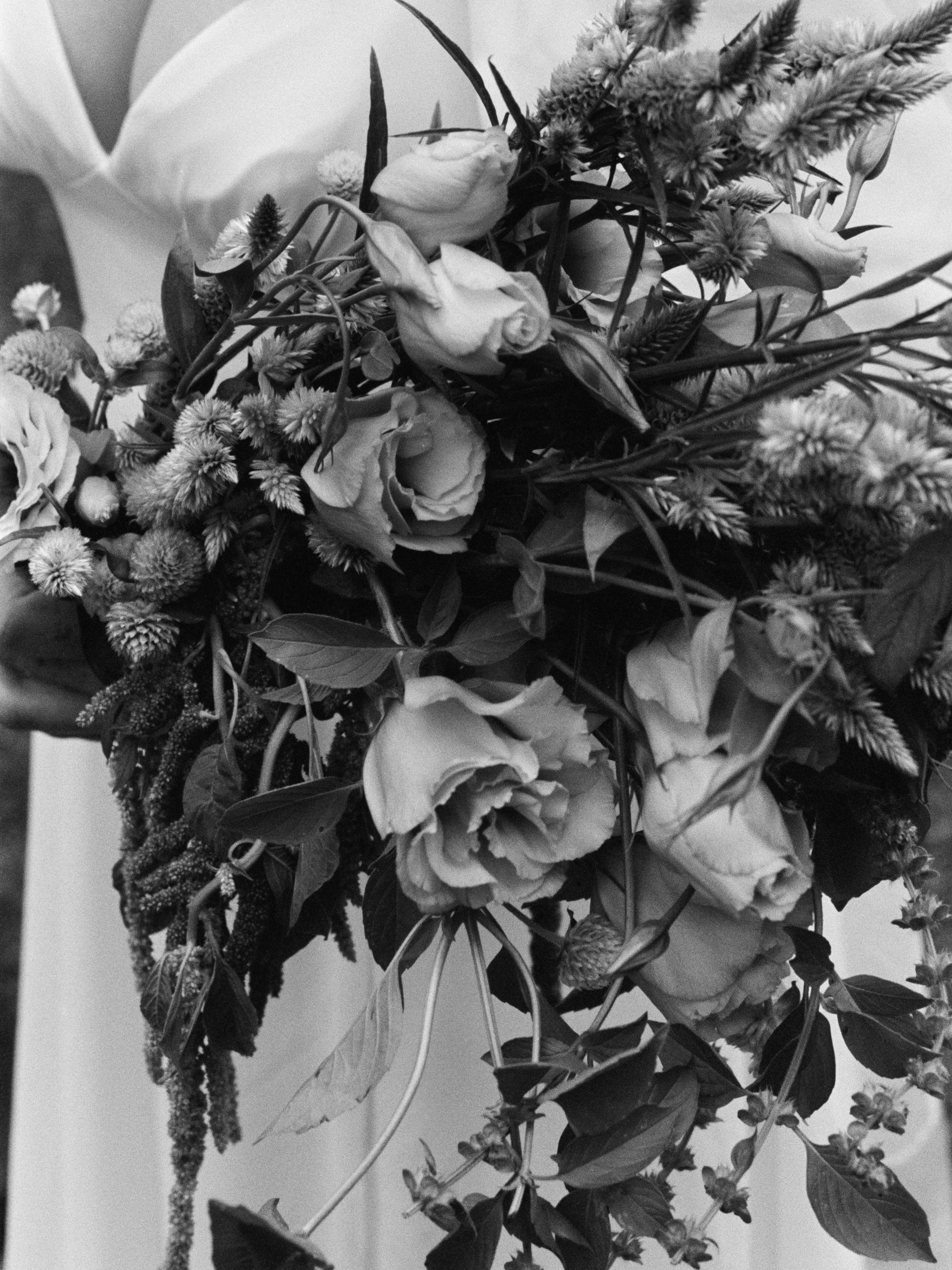 There&rsquo;s something so nostalgic about a black and white film photo of the bride&rsquo;s hand picked bouquet. Freshly curated flowers by the bride and her family. 🖤🩶🤍

&bull; 35mm film 

dakotaburnsphotography.com

📍Reedy, WV