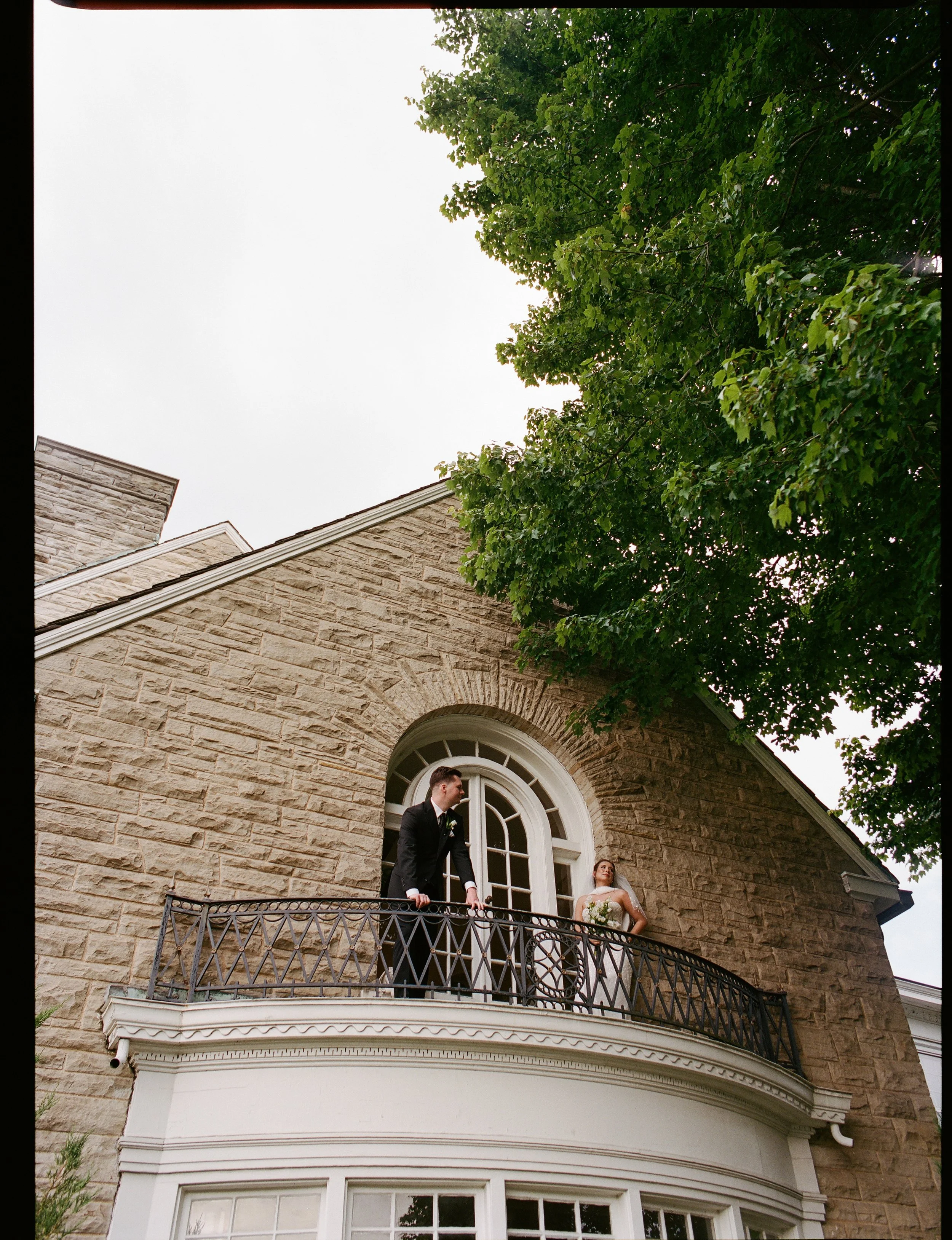 film forward wedding photographer edgy chic 120 film 35mm editorial fashion dakota burns photography dakotaburnsphotography couples wv West Virginia destination NYC LAX california worldwide vogue NYMM new york marriage magazine elopements unconventio