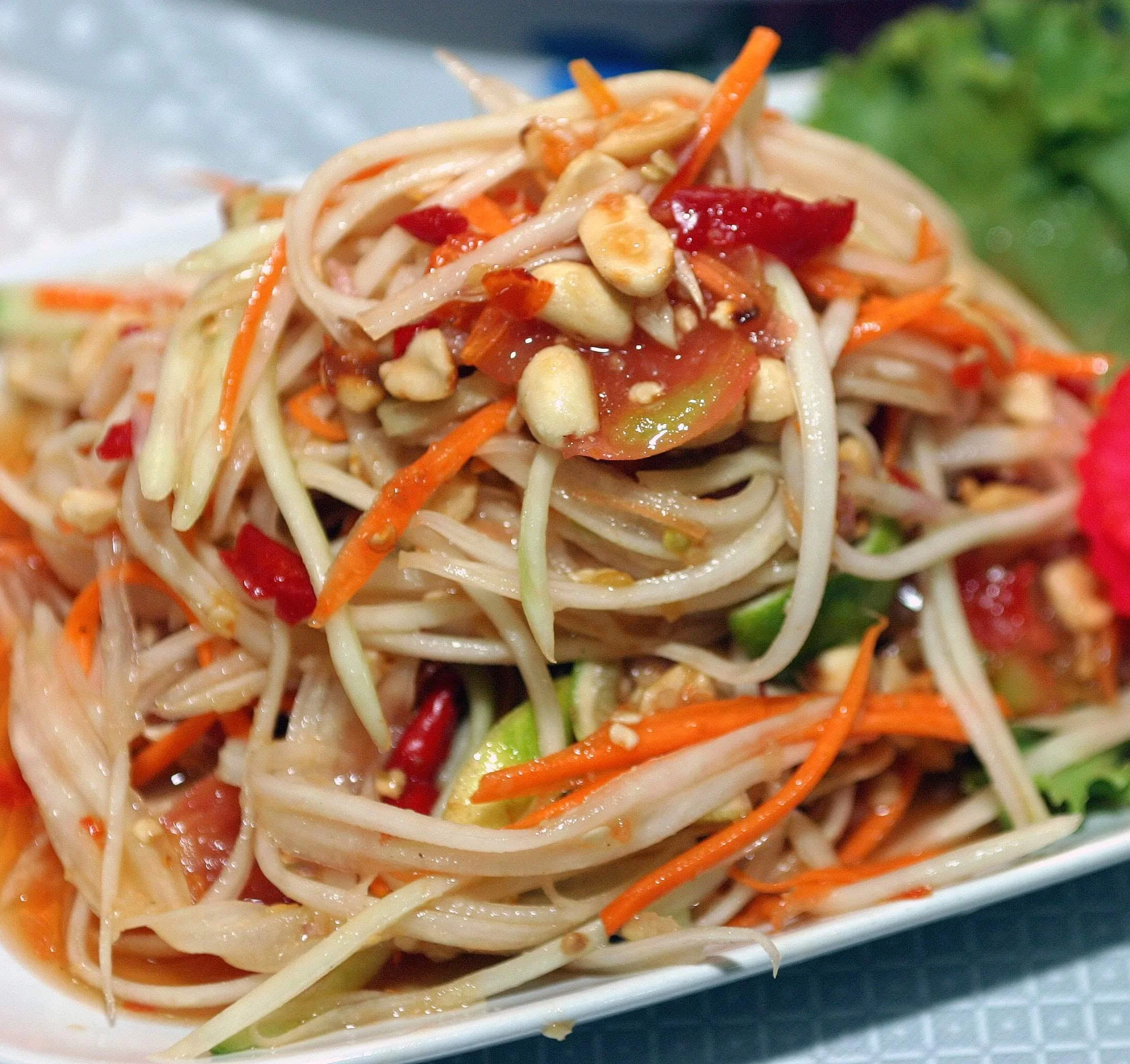 somtumsalad.jpg