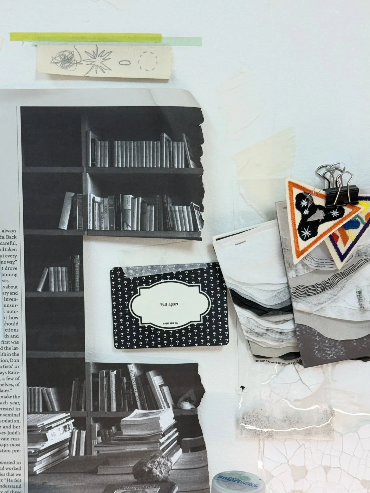 Scenes from the studio. I&rsquo;ve been leaning into organizing in a way that works for me. Important things out and visible. A place for everything. 

#studiopractice #studiotour #artstudio #inspiration