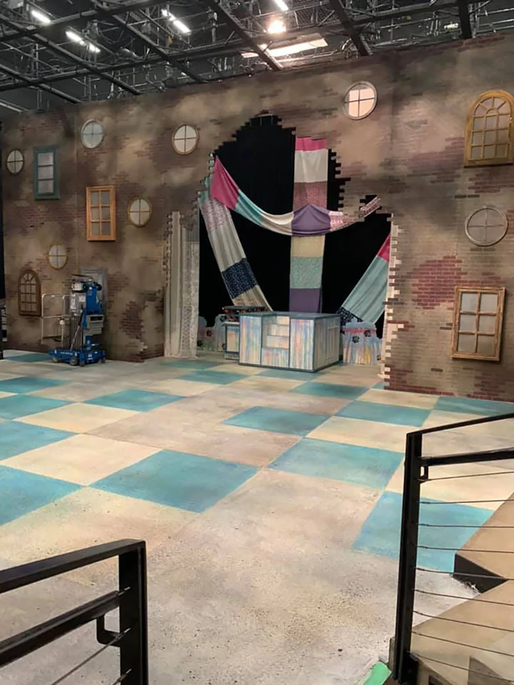 alice set.jpg