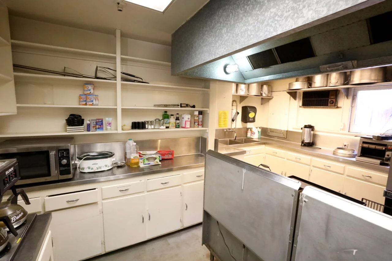 Case Lodge Kitchen - view 2