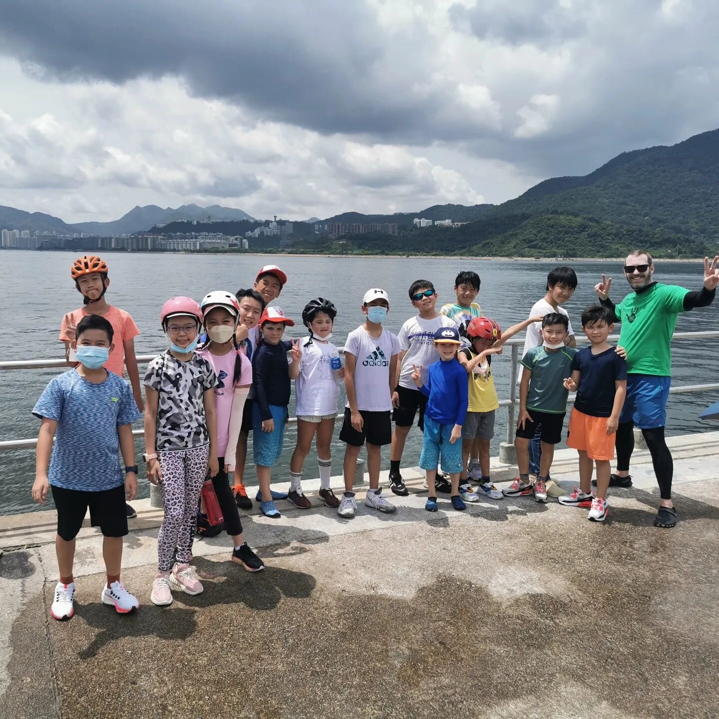 Summer Camp Week2 Day2
Aqua Park and Cycling 🤩🤩🤩
#saikungenglish
#summercamp
#english
#aquapark
#cycling
#kids
#fun