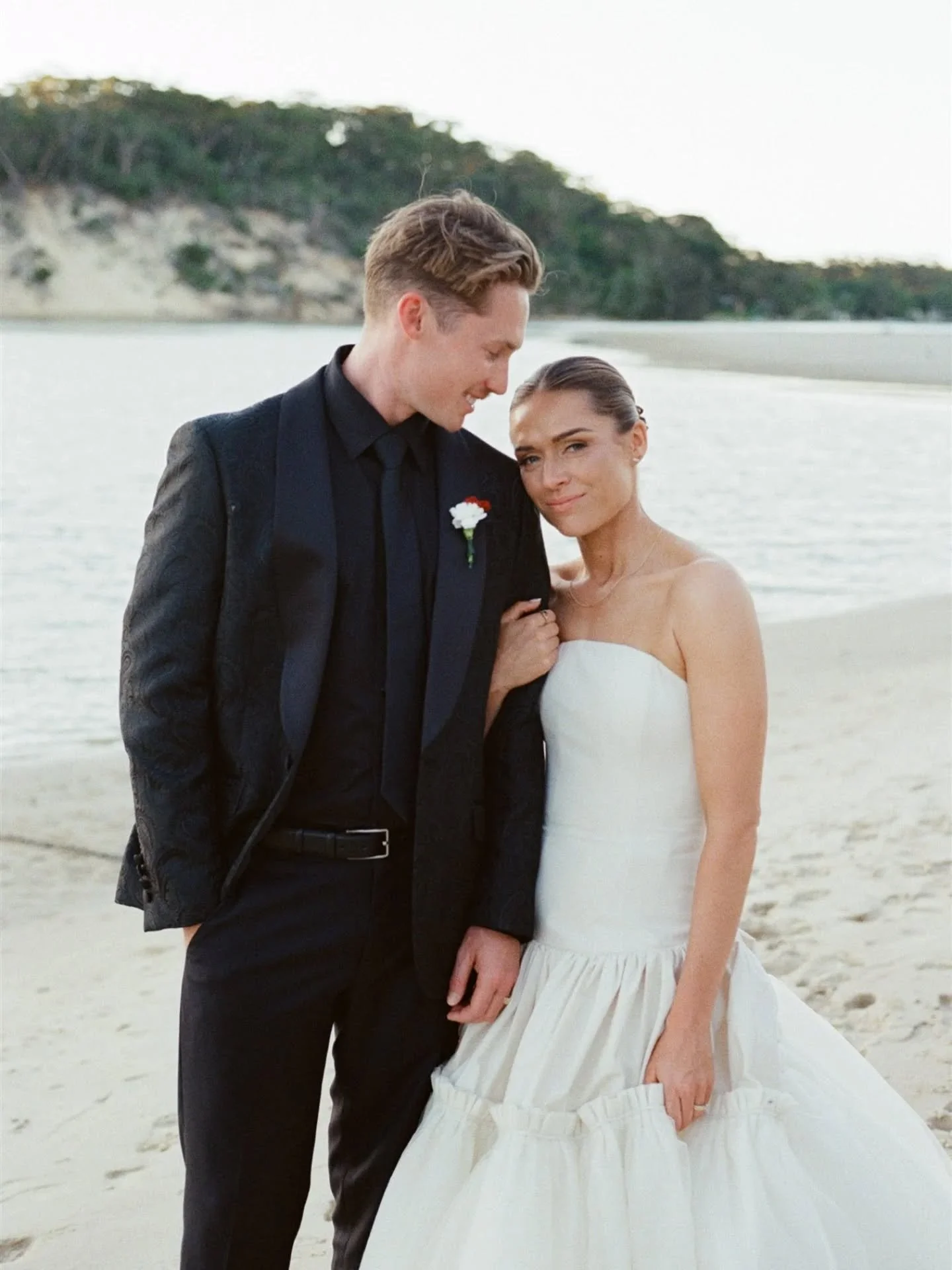 Luke &amp; Sophie - Their day on film ✨️

Bride: @soph_94
Groom: @luzecha
35mm film: @elizajade
Photo @rosiesayersphoto
Hair @chelseataylor_hairstylist_
Makeup @moniquekazokas_hairmakeup
Video @aleishaedwardsweddings
Dress @miaateliers
Venue @thecove