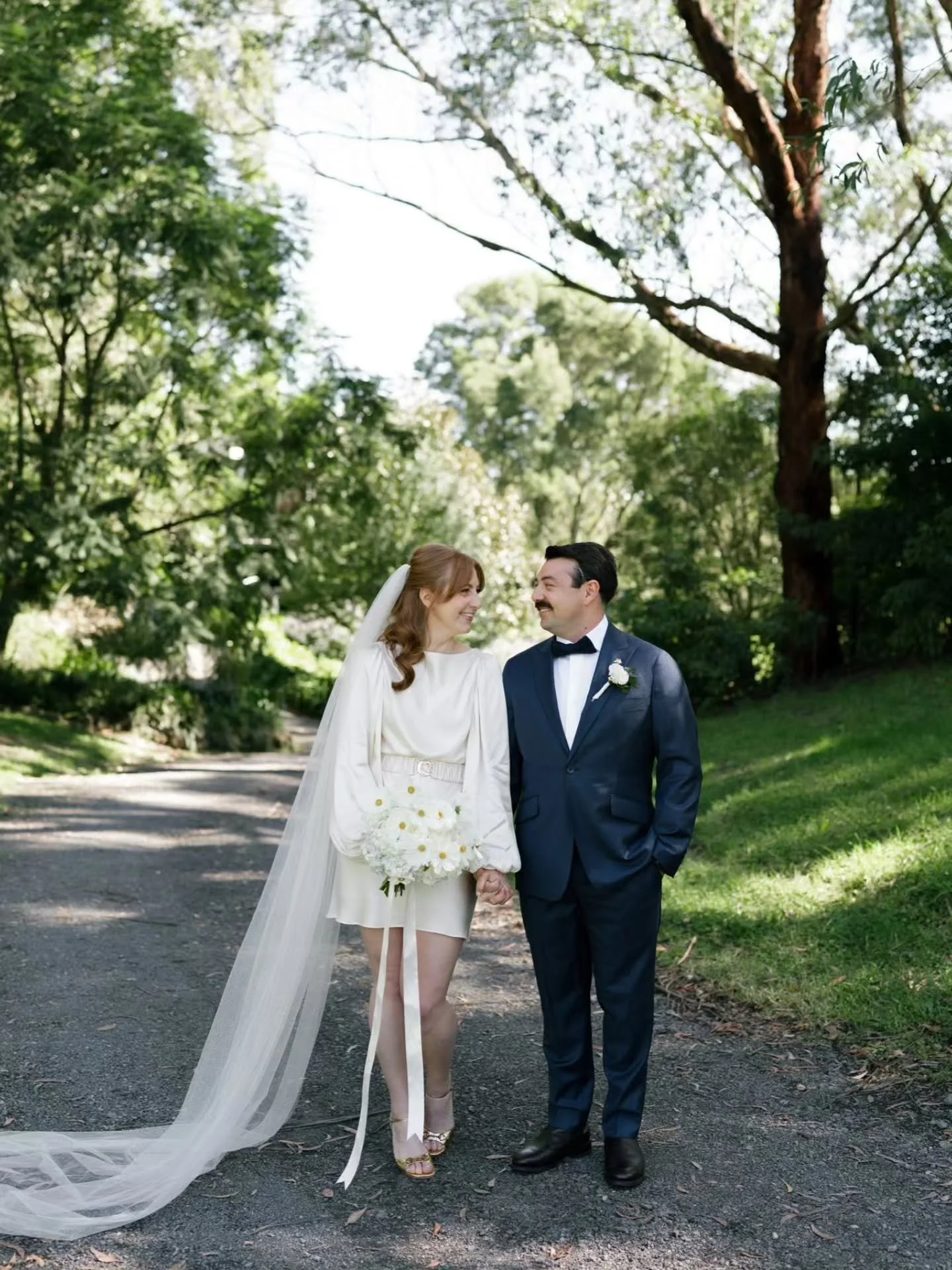 Proof that your wedding day can look however you want it to ✨

First look.
Wordle together.
Photos before the ceremony.
A huge, joy-filled party with all their favourite people.
No rules, just love.

Venue: @thecoopgerringong
Getting Ready: @drawingr