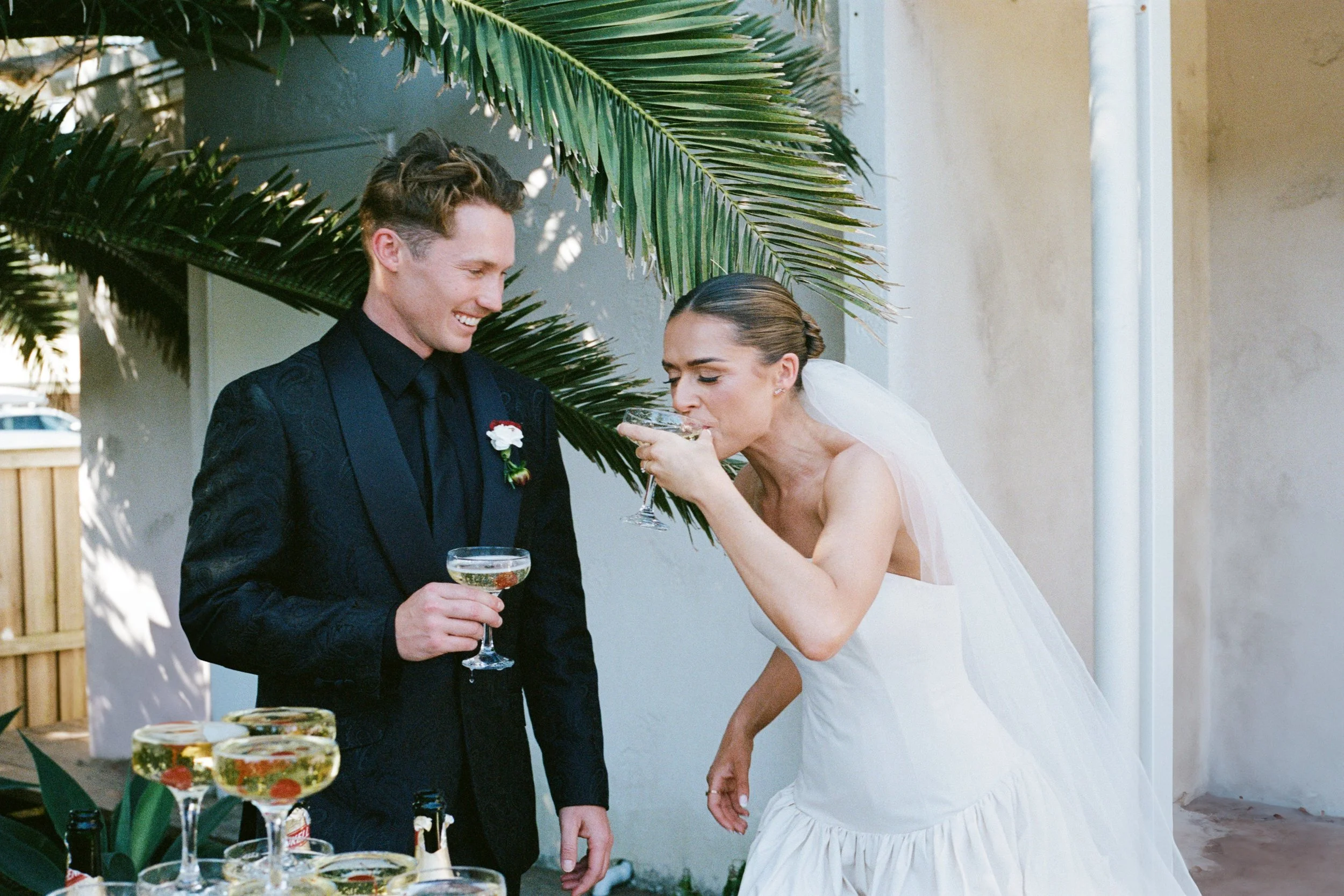 ElizaJadePhotography_SouthCoast_TheCove_Wedding_Film_Sophie&Luke-108.jpg
