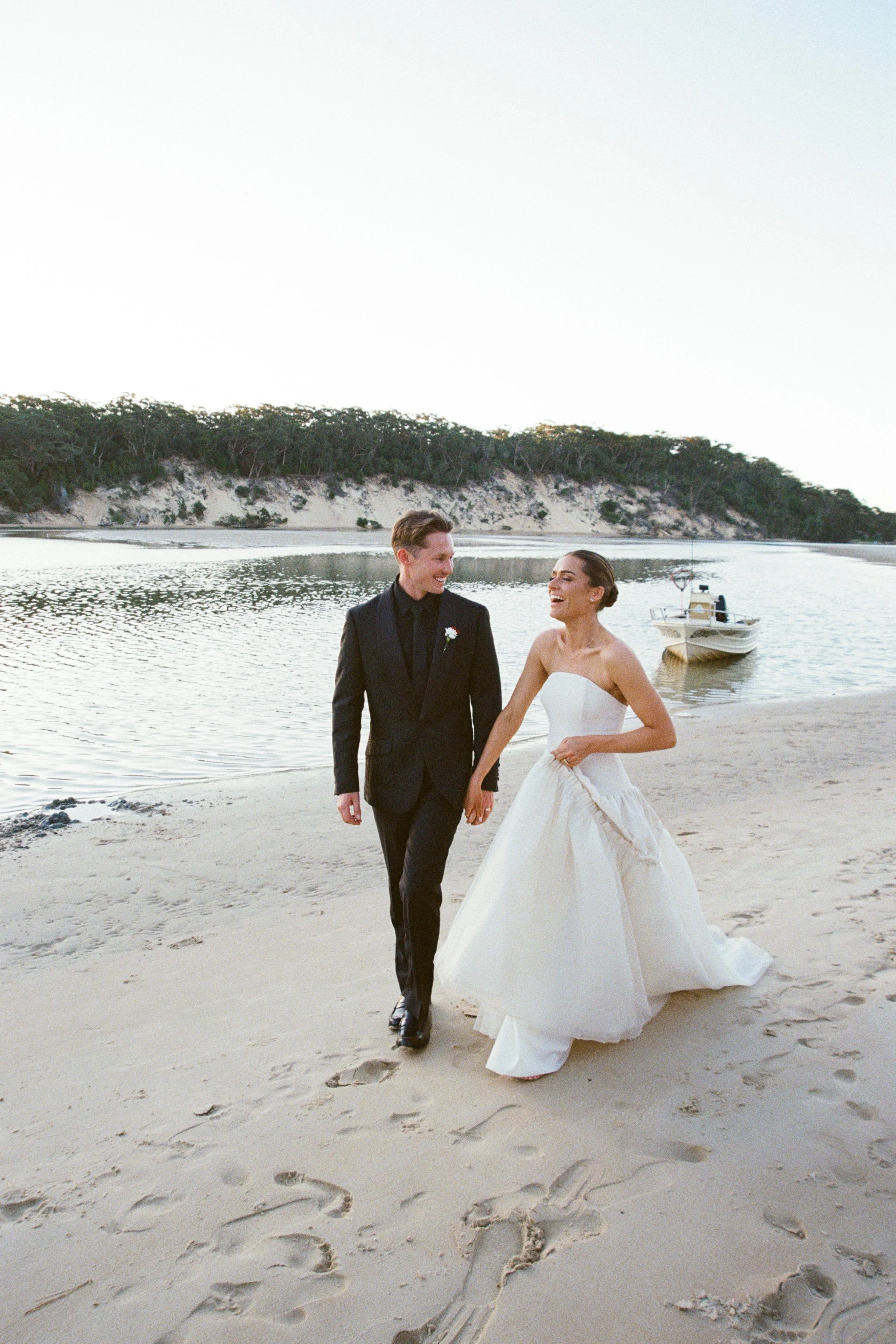 ElizaJadePhotography_SouthCoast_TheCove_Wedding_Film_Sophie&Luke-142.jpg