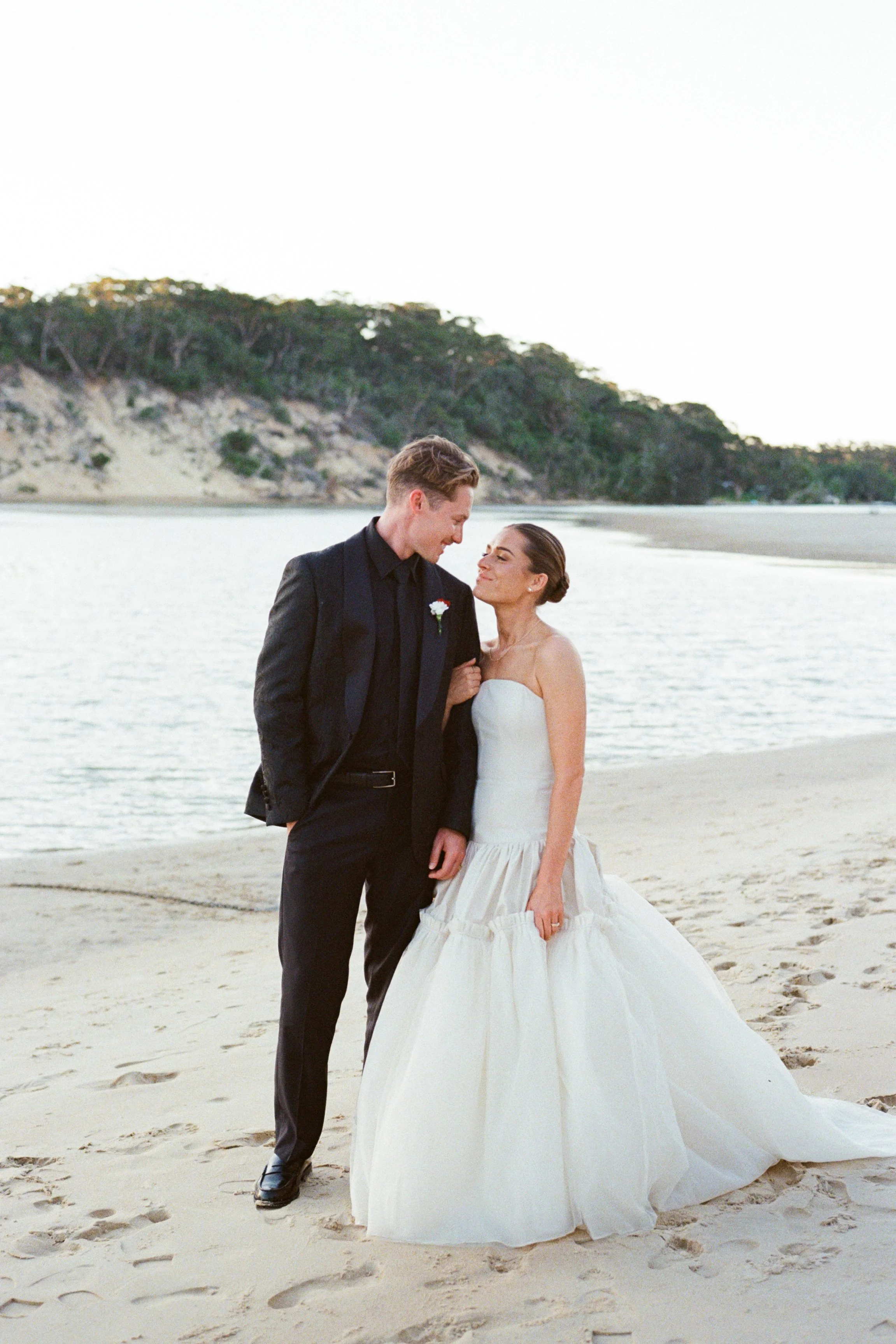 ElizaJadePhotography_SouthCoast_TheCove_Wedding_Film_Sophie&Luke-154.jpg