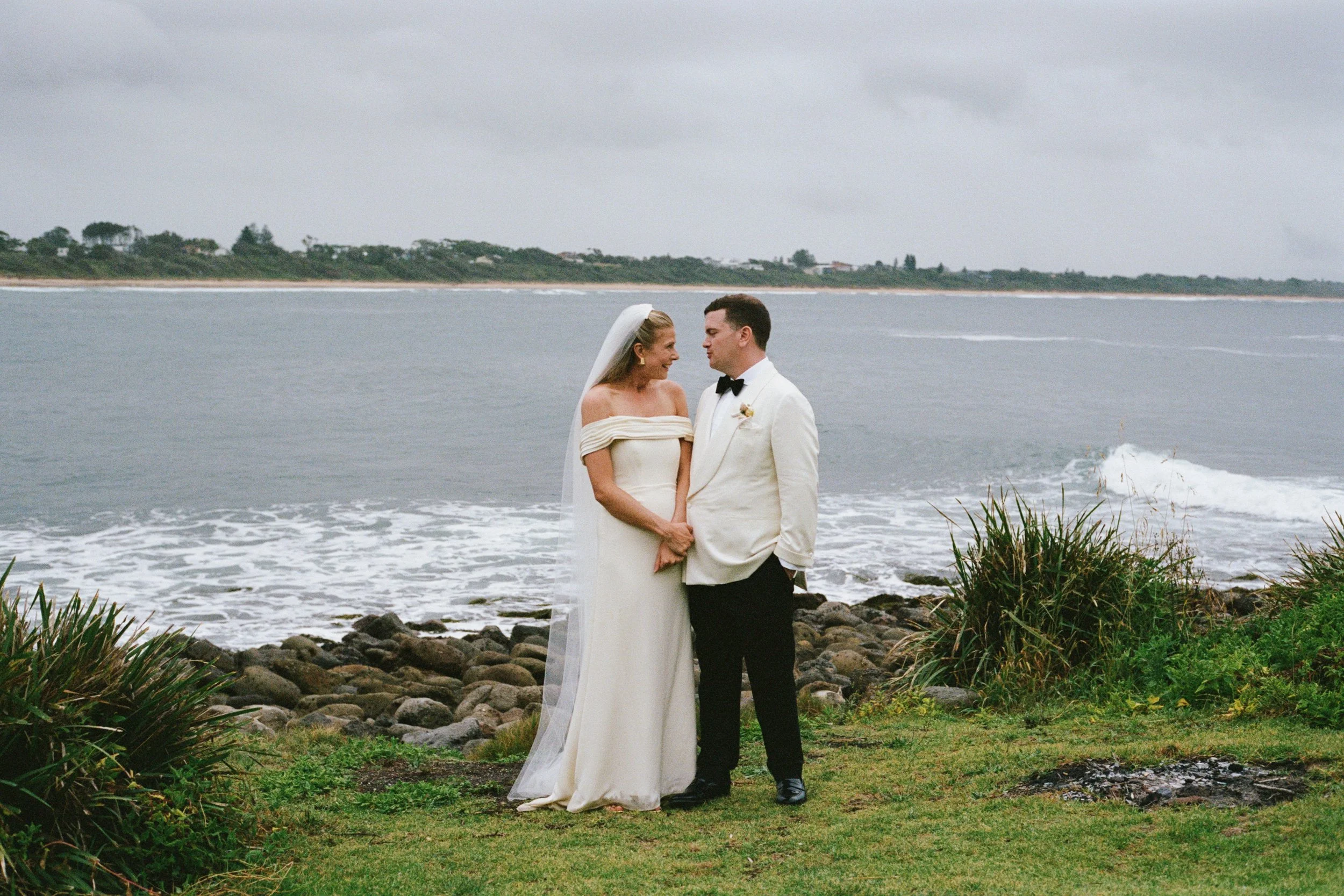 ElizaJadePhotography_SouthernCoast_Culburra_Wedding_Sally&Peter_FILM-21.jpg