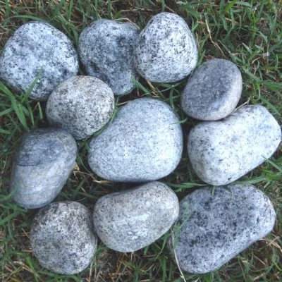 PEBBLES-MARBLE-GREY-WET-1-31kh04o8ng1yd6g9aput4w.jpg