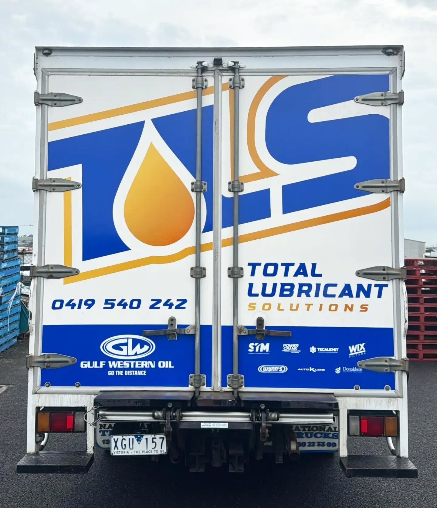 Seeing our clients new branding out in the world is the most exciting part of this job! 

This is exactly what we mean when we say we help you standout... This is no doubt capturing the attention they deserve. 

This was one of our favorite branding 