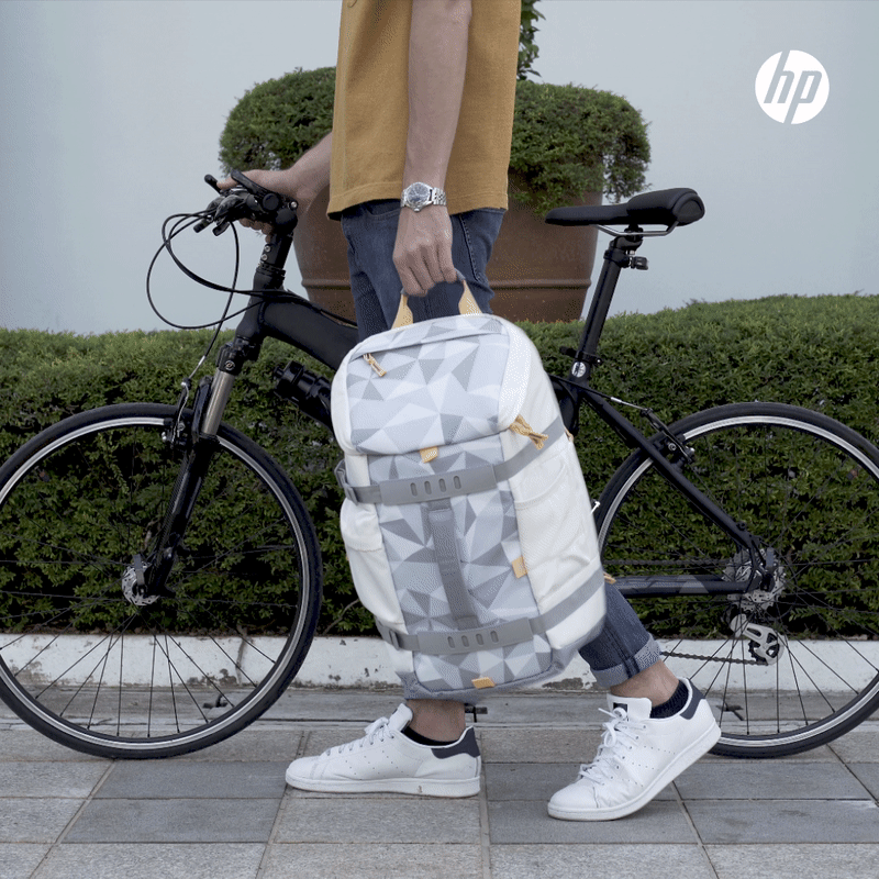 HP White backpack.gif