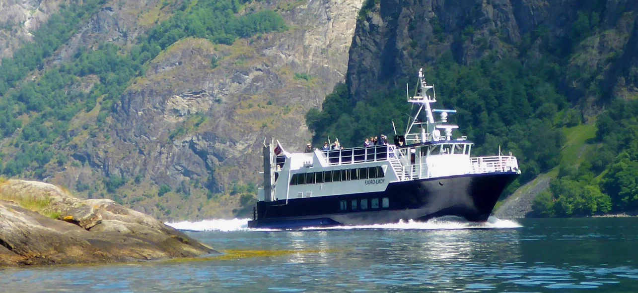 Fjord &amp; Bretur