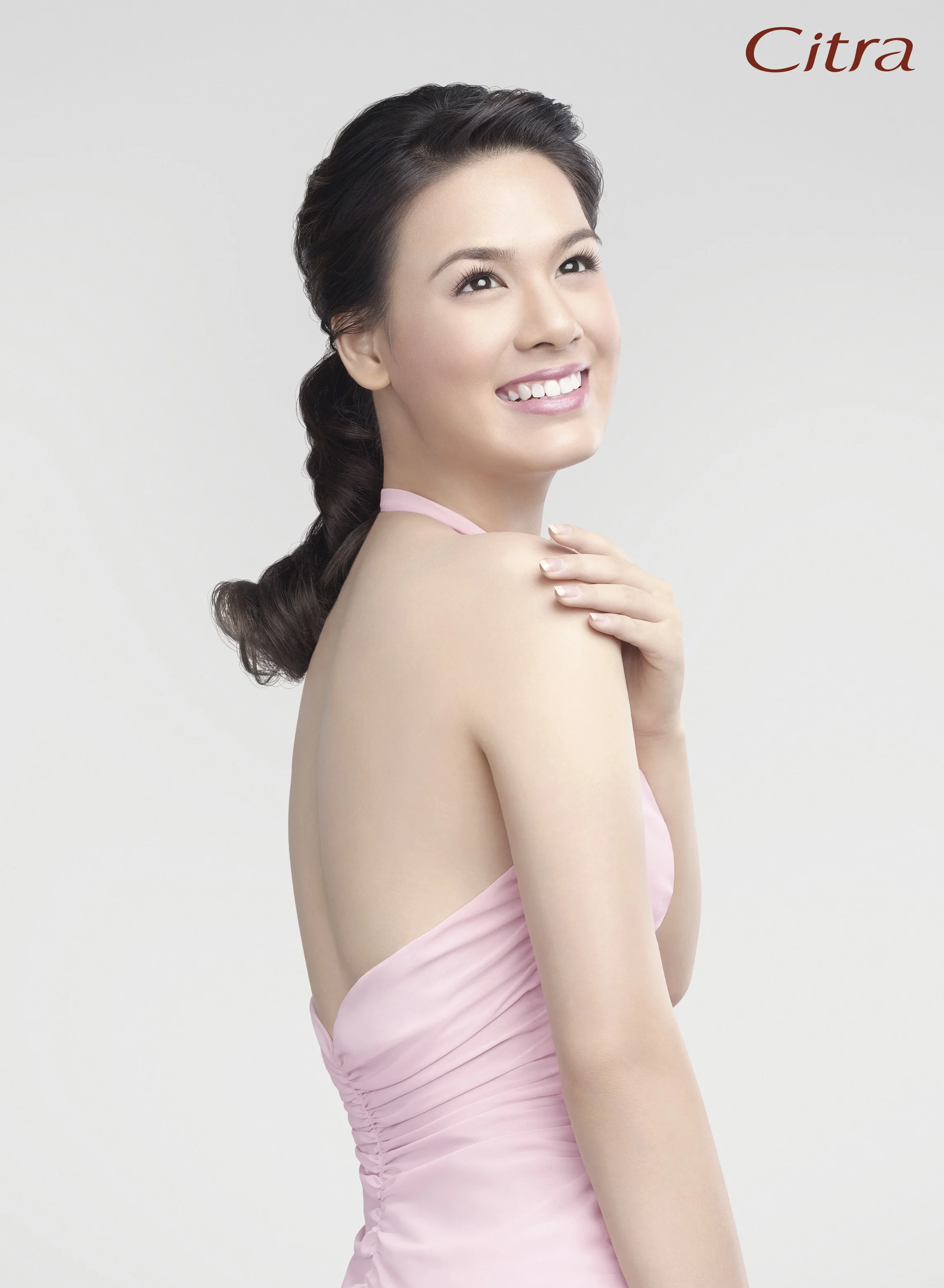 Citra Body Client (Advertiser): Unilever Agency: Lowe Thailand Retoucher: Illusion, Bangkok