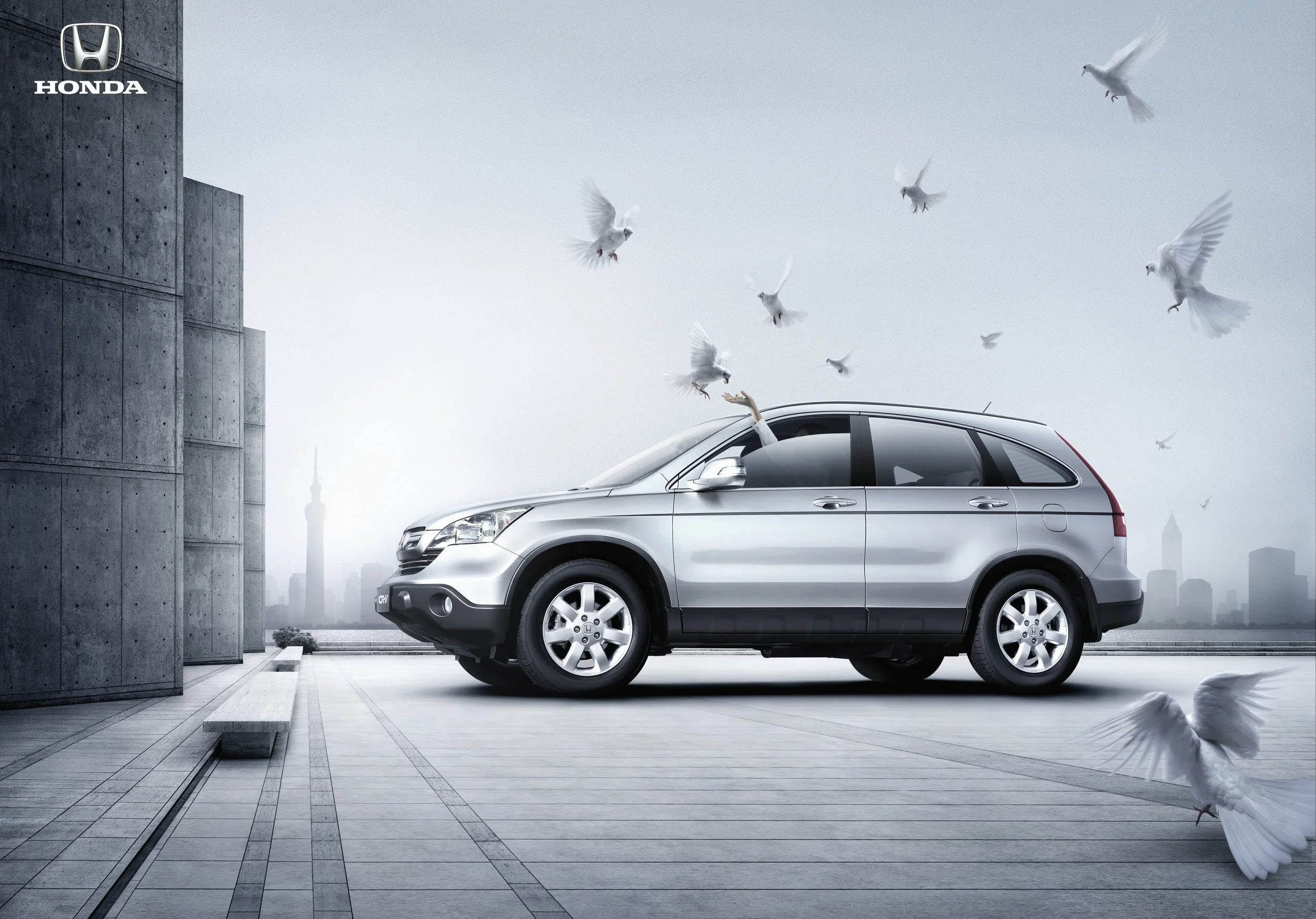 Honda CR-V Client (Advertiser): Honda Automobile (Thailand) Co., Ltd. Agency: Ogilvy Group Thailand Retoucher: Illusion, Bangkok