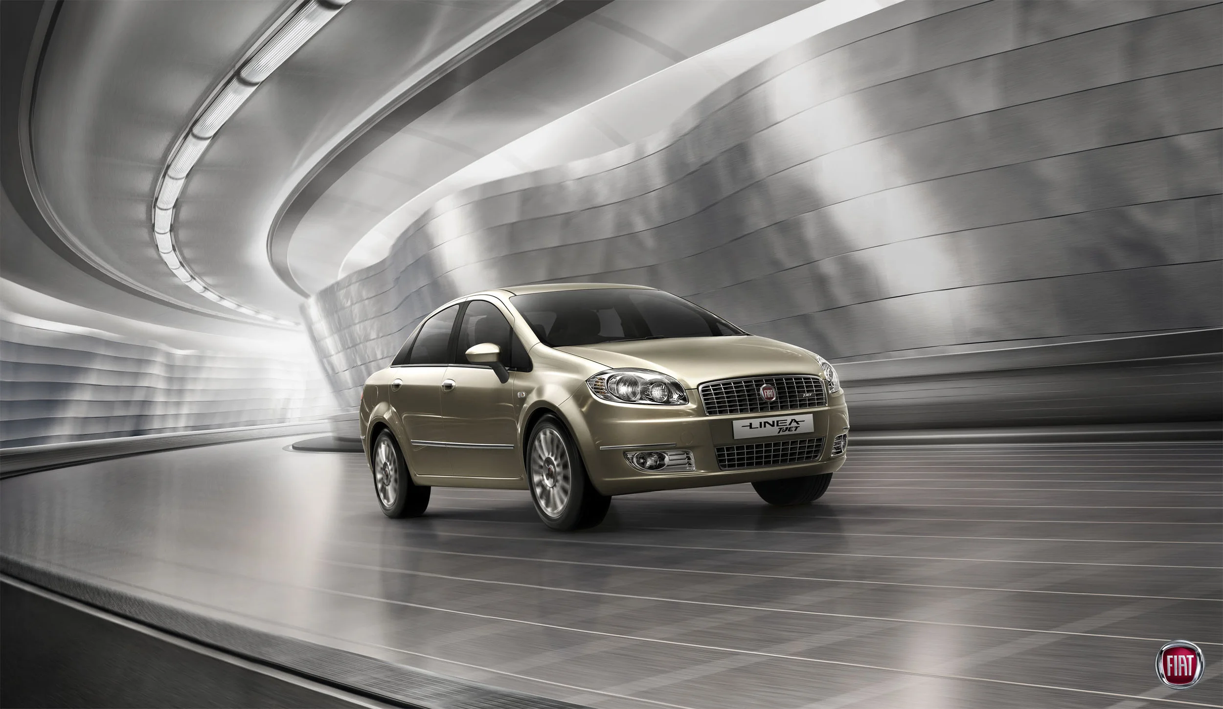 Fiat Linea T-JET_B.jpg